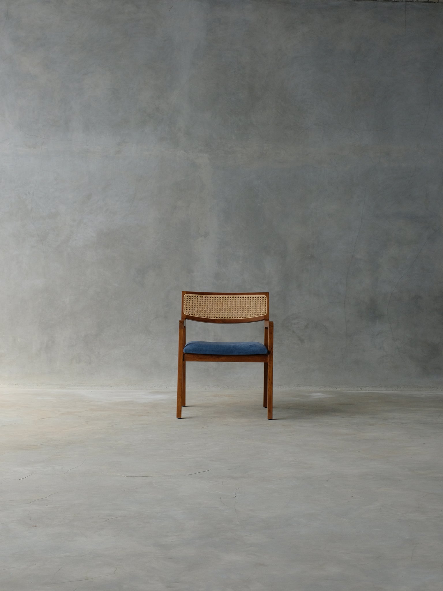Aro Dining Chair