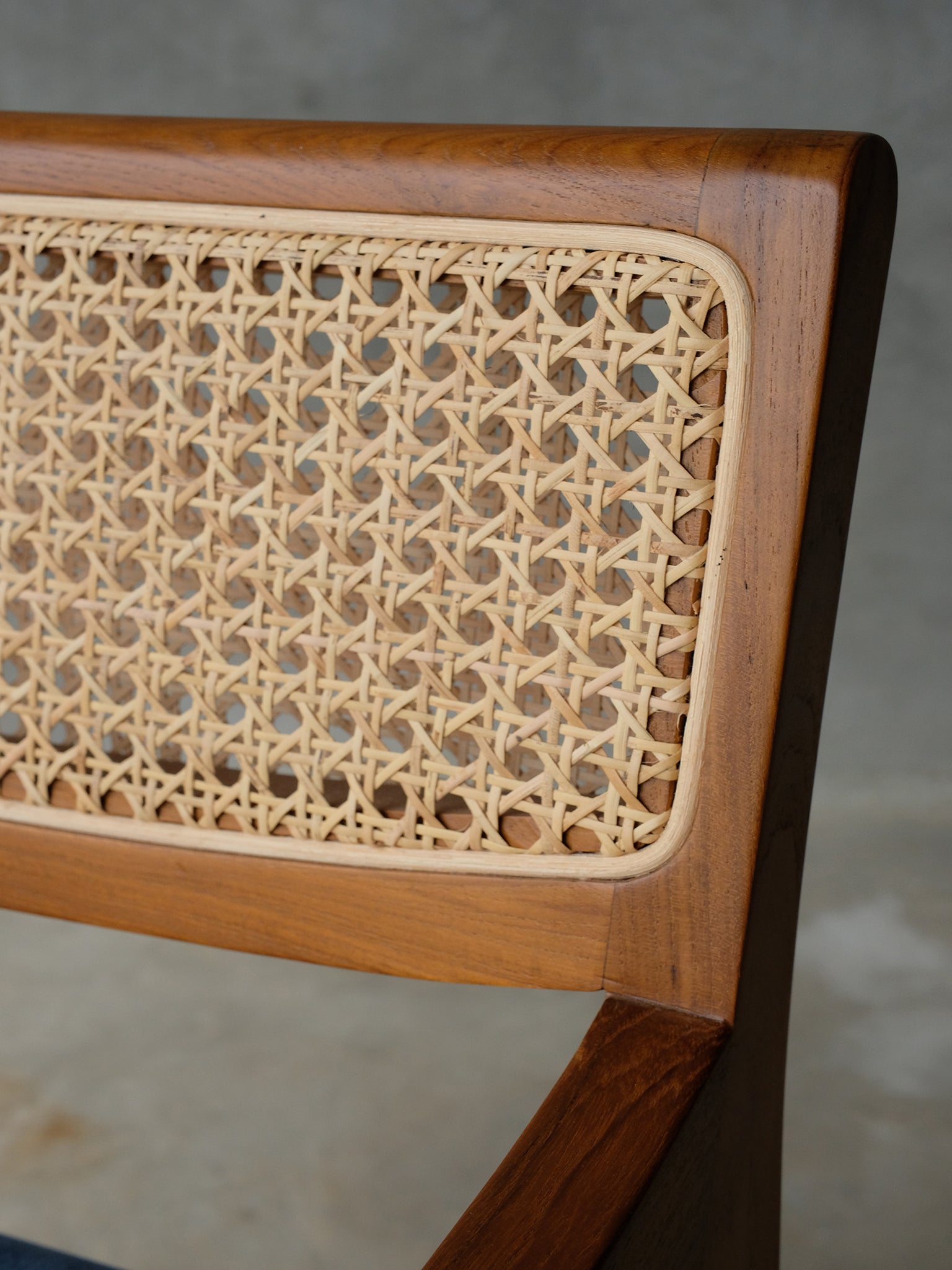 Aro Dining Chair