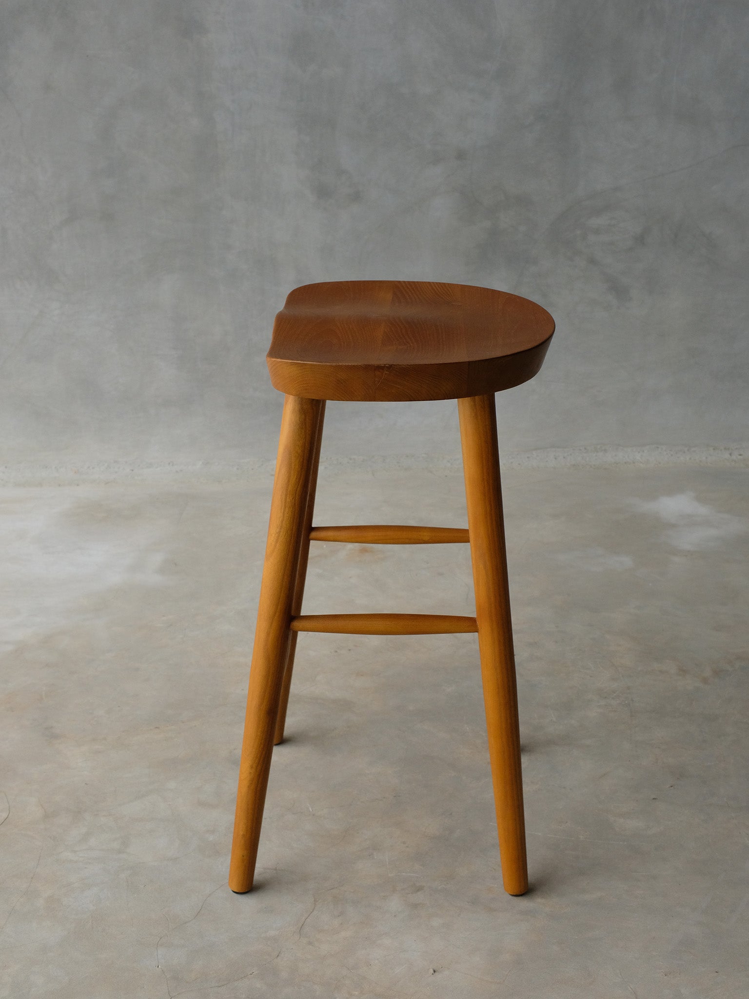 Aru Bar Stool - Natural