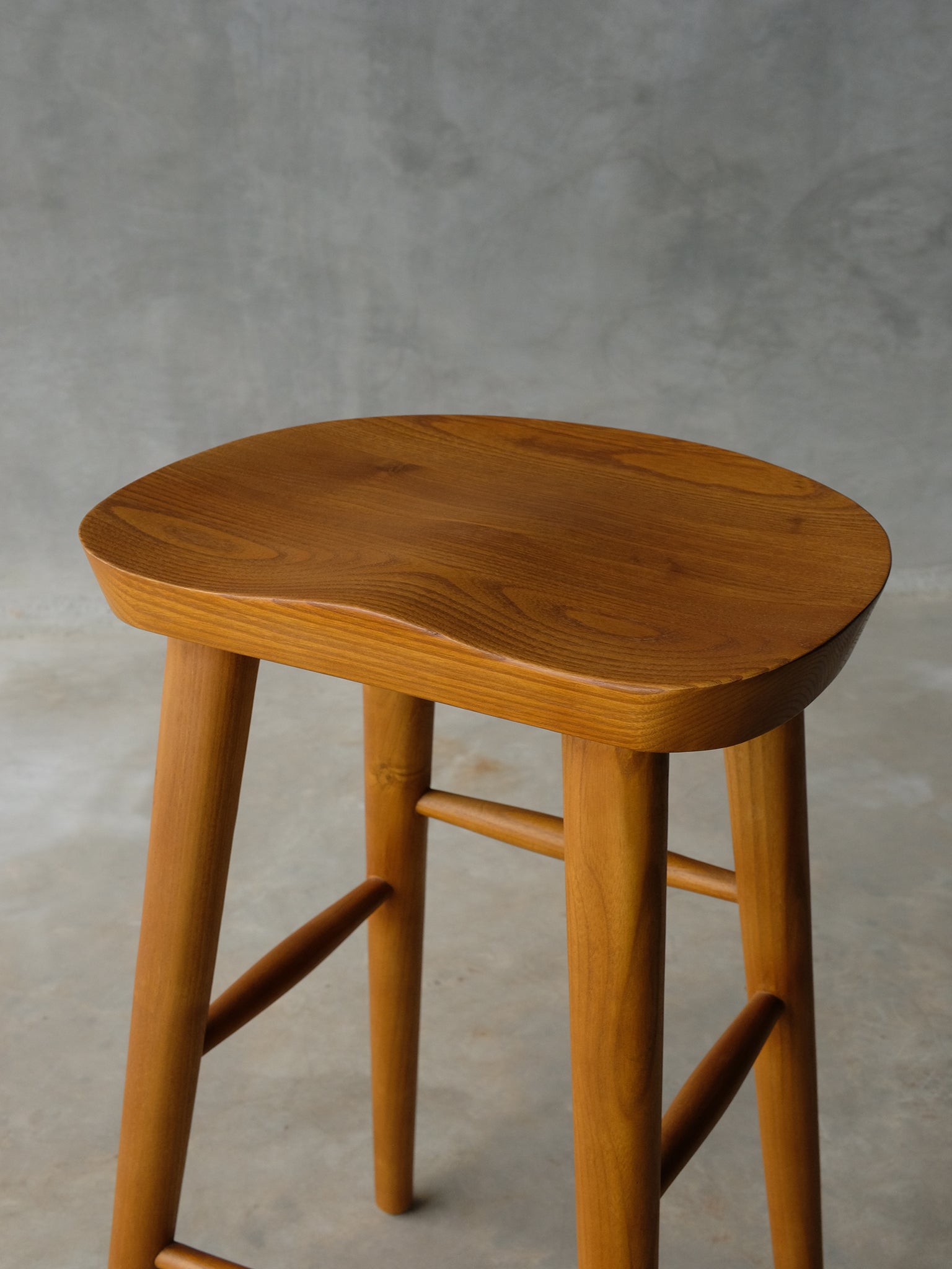 Aru Bar Stool - Natural