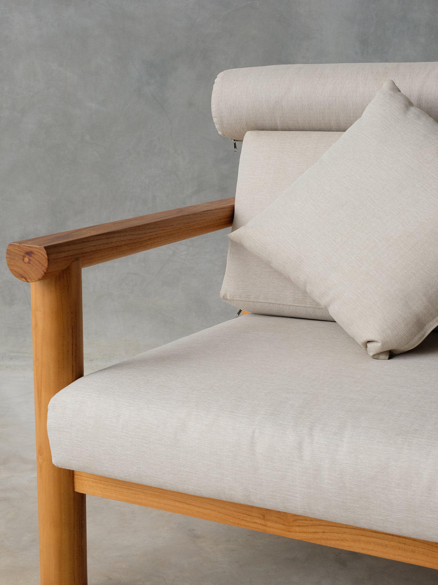 Ekai Accent Chair