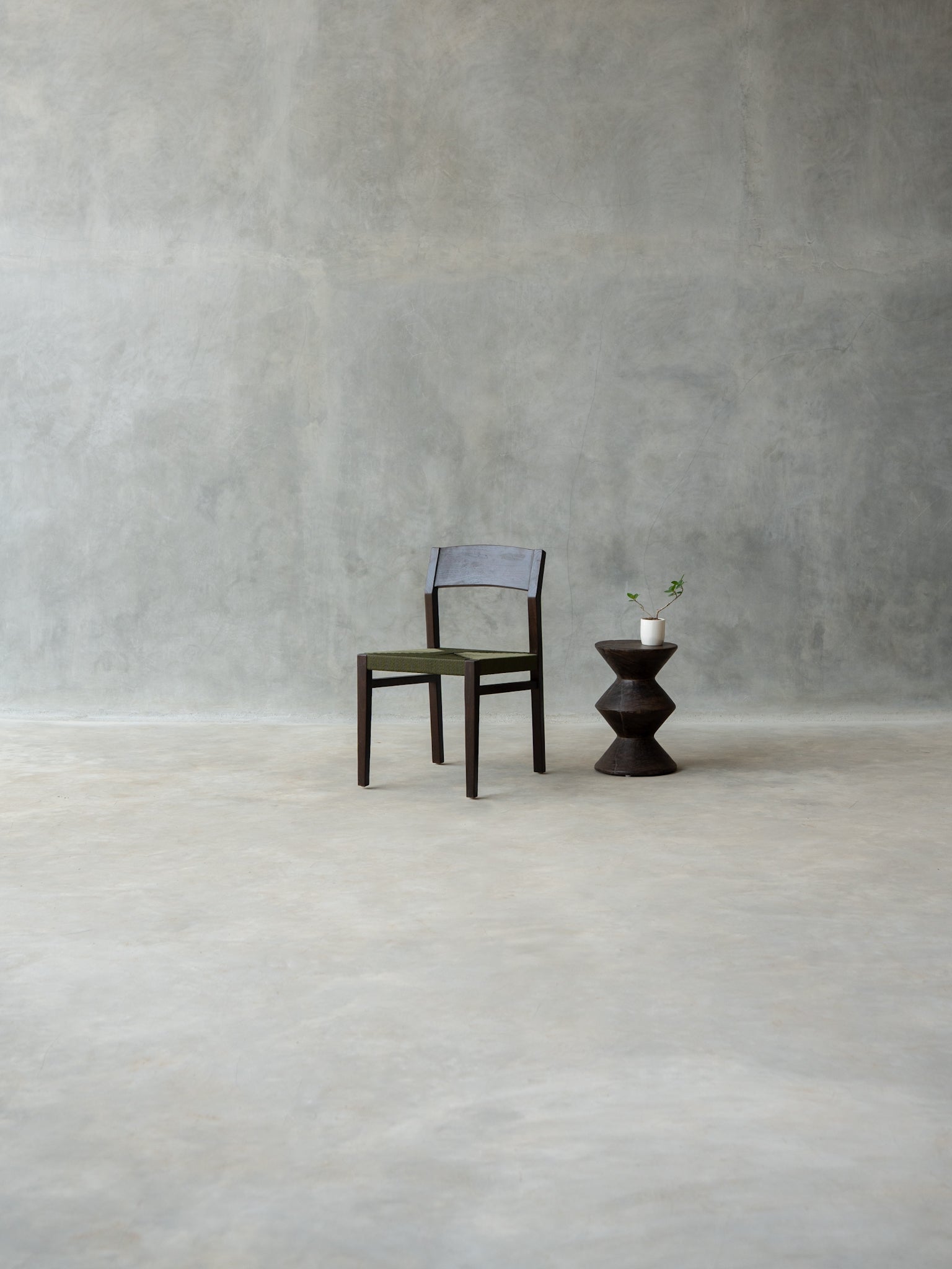Hearth Dining Chair | Offset Grey