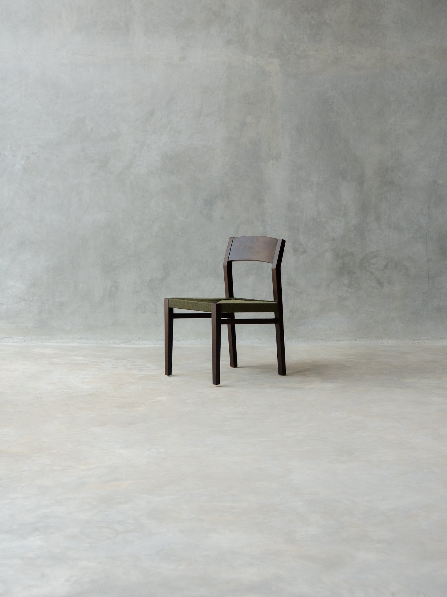 Hearth Dining Chair | Offset Grey