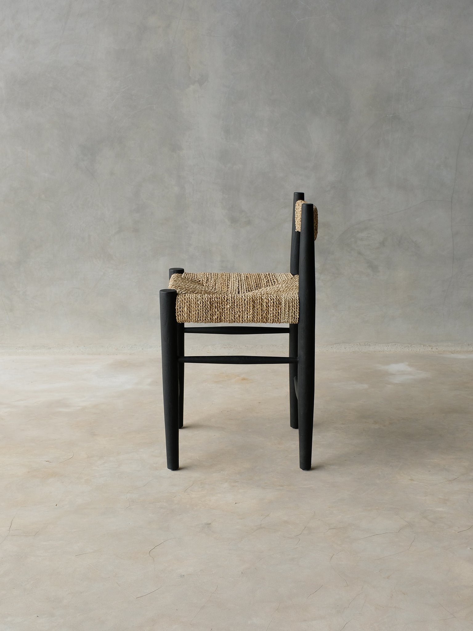 Kavi Bar Chair