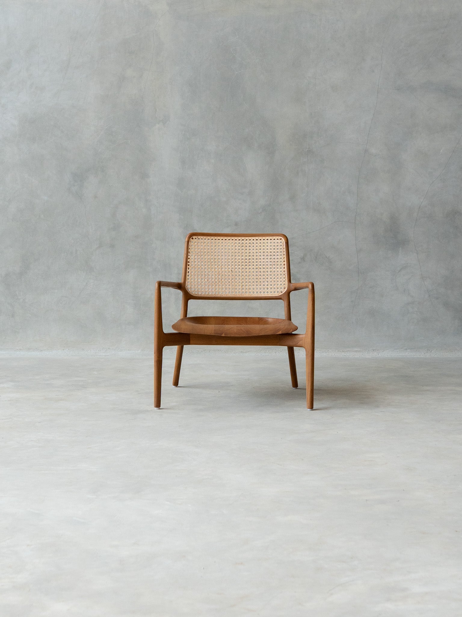 Moolam Lounge Chair