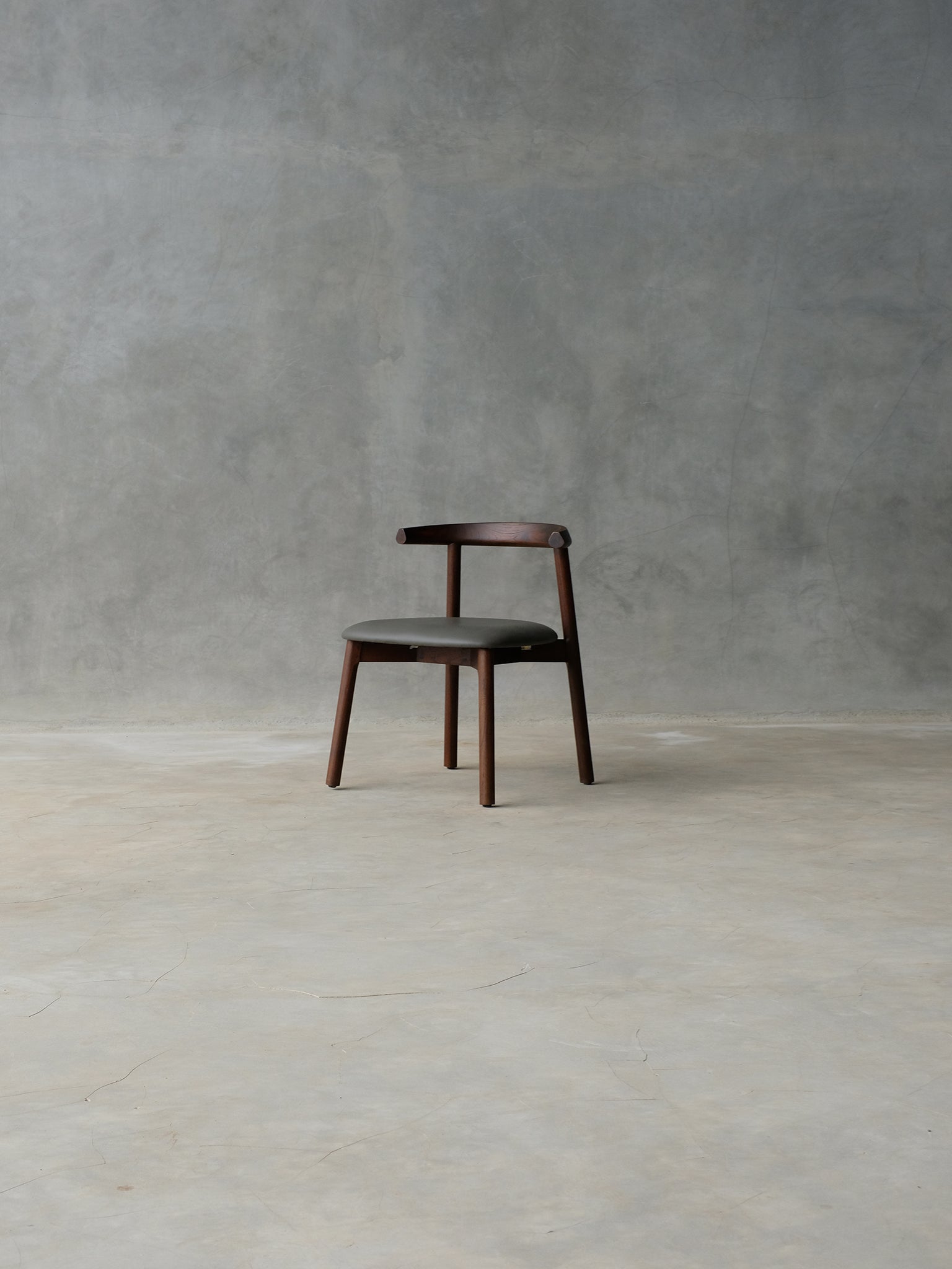 Rek Dining Chair