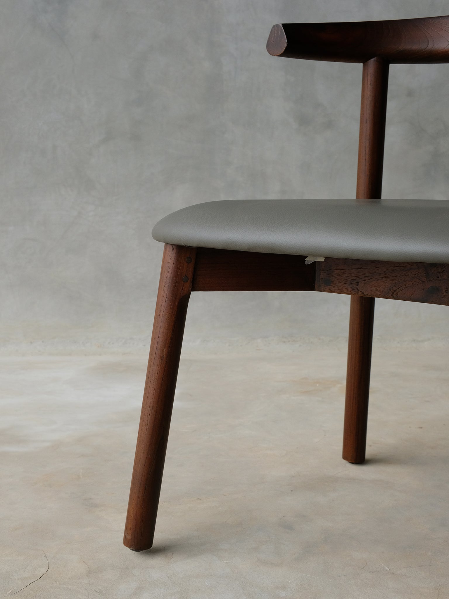 Rek Dining Chair