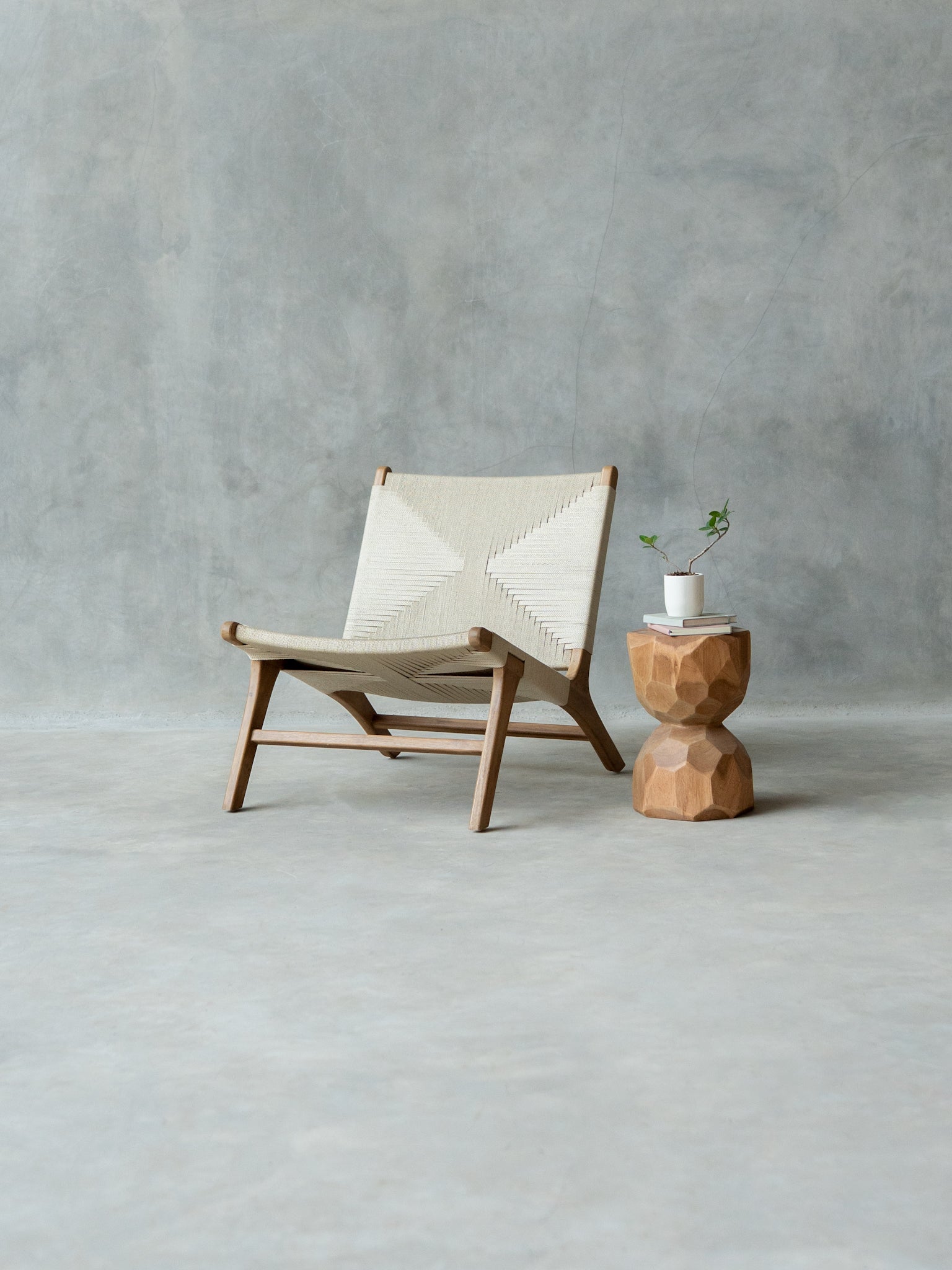 SOL Lounge Chair | Quadrant