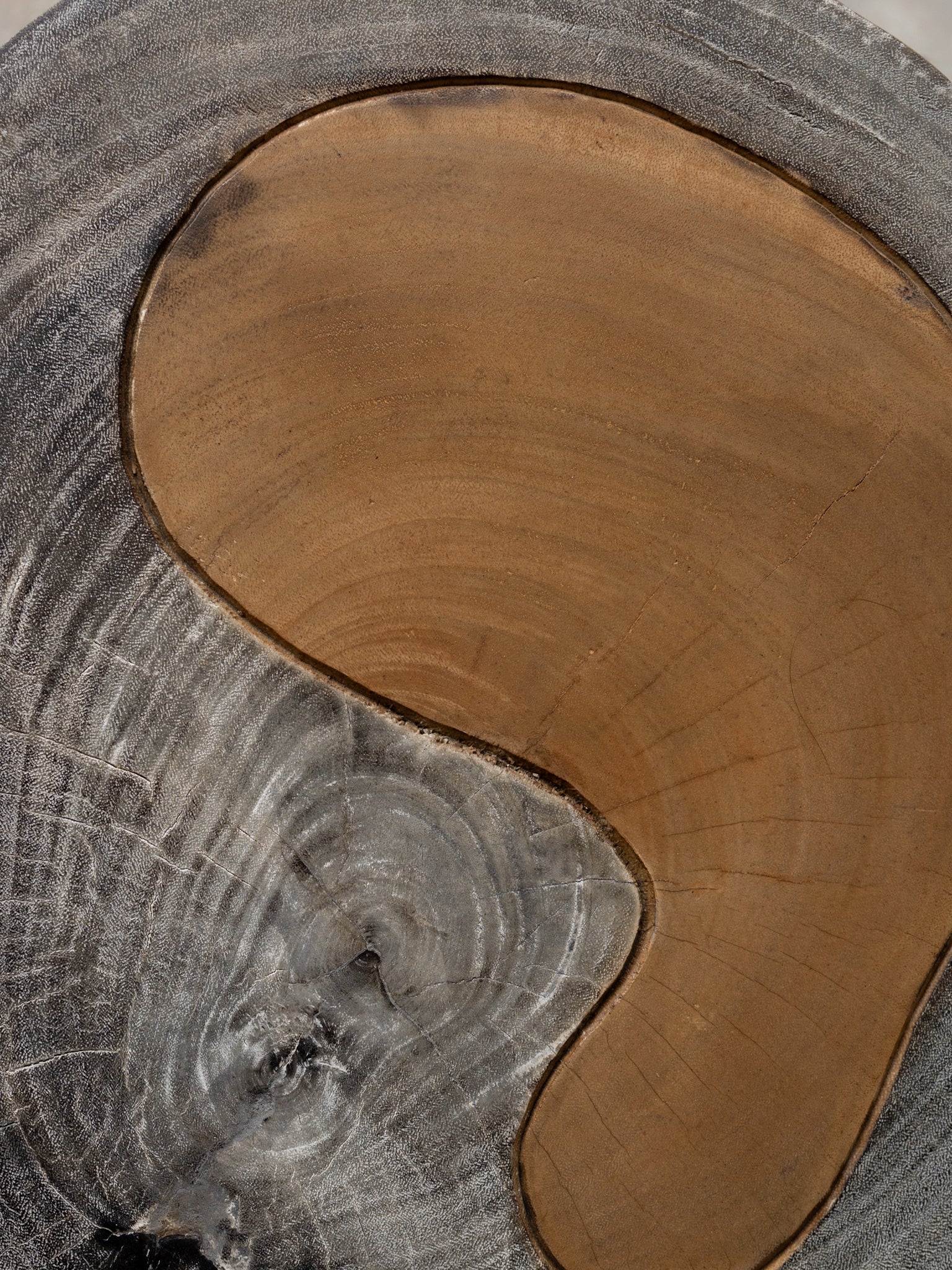The Island Coffee Table M