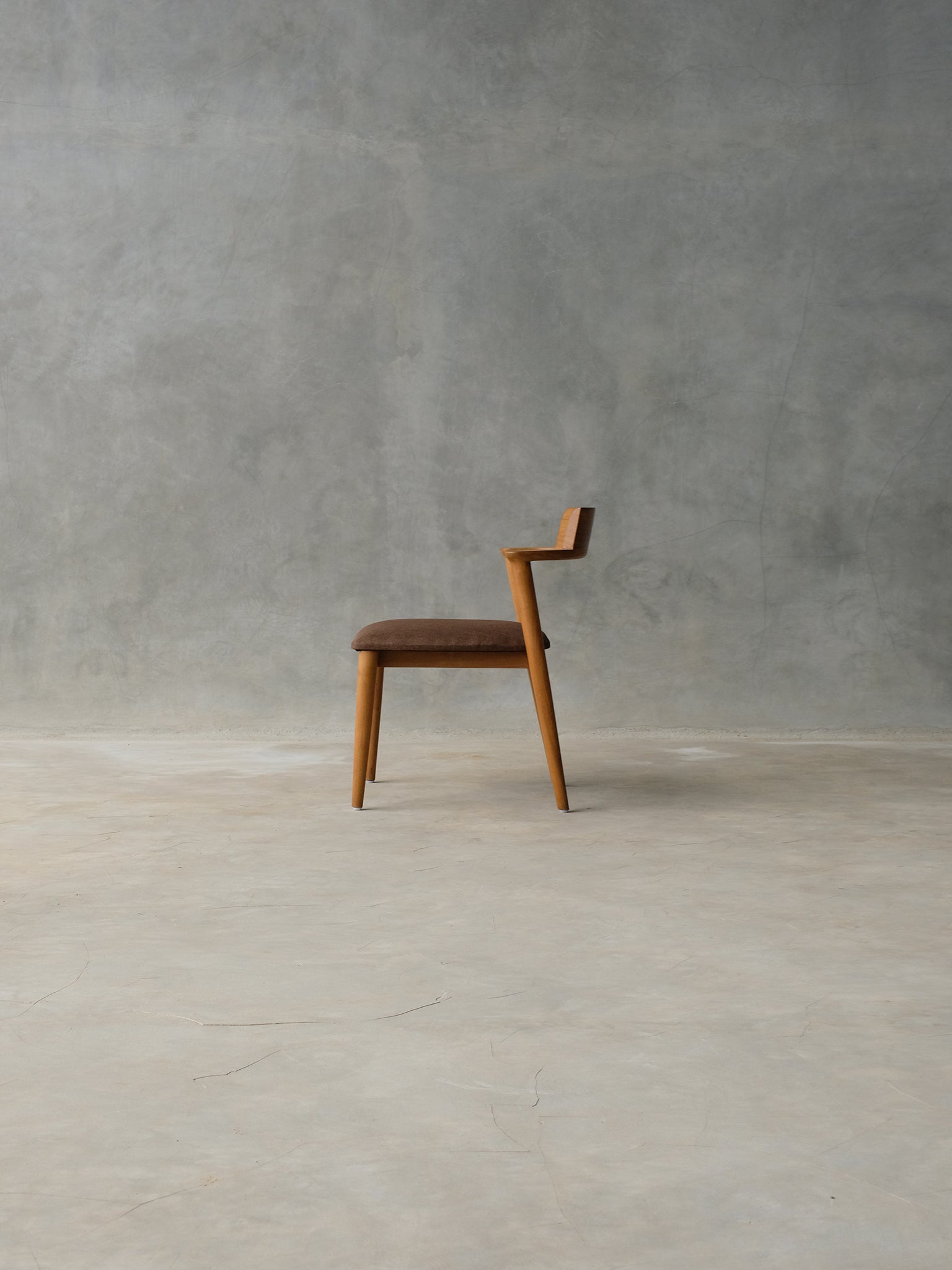 Urudhi Dining Chair
