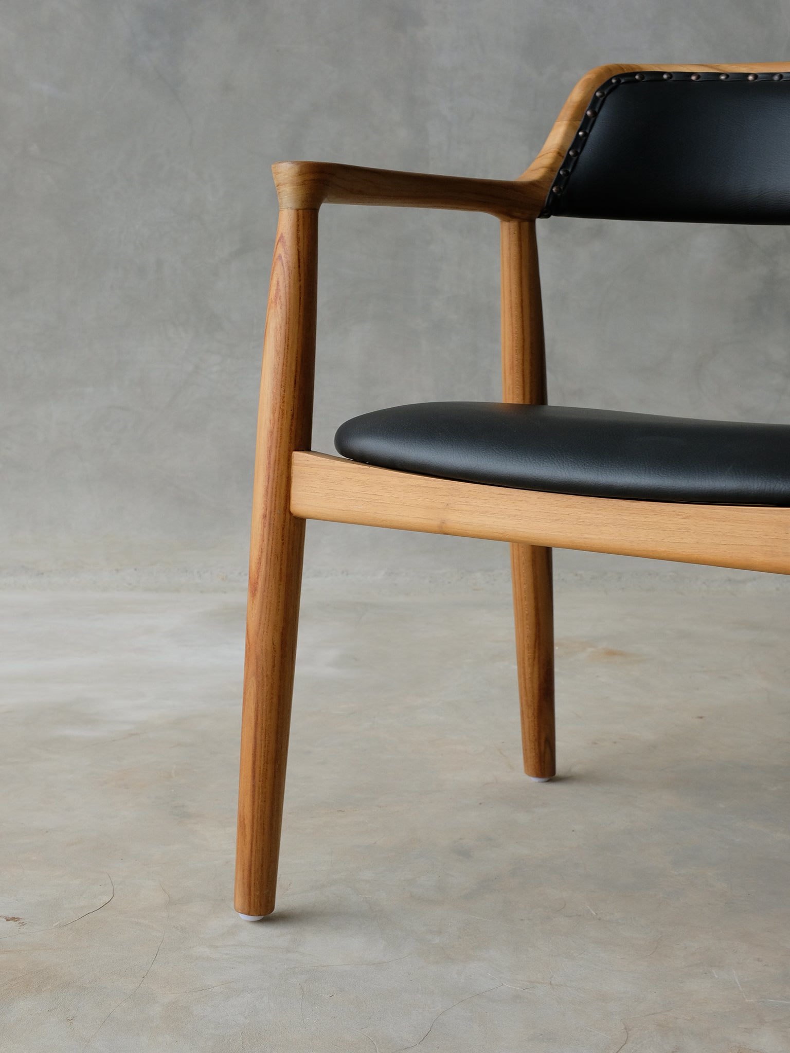 Vira Dining Chair
