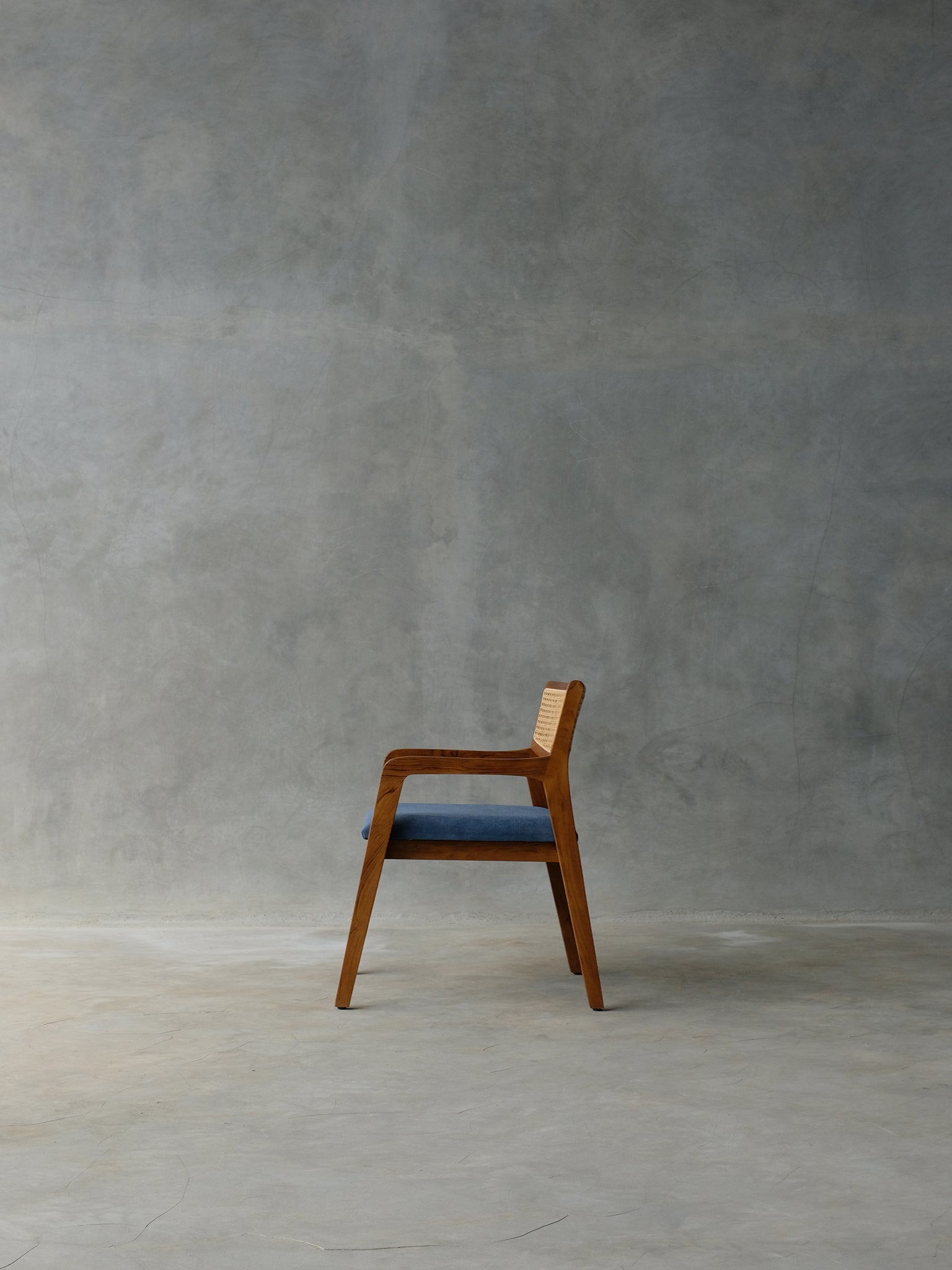 Aro Dining Chair