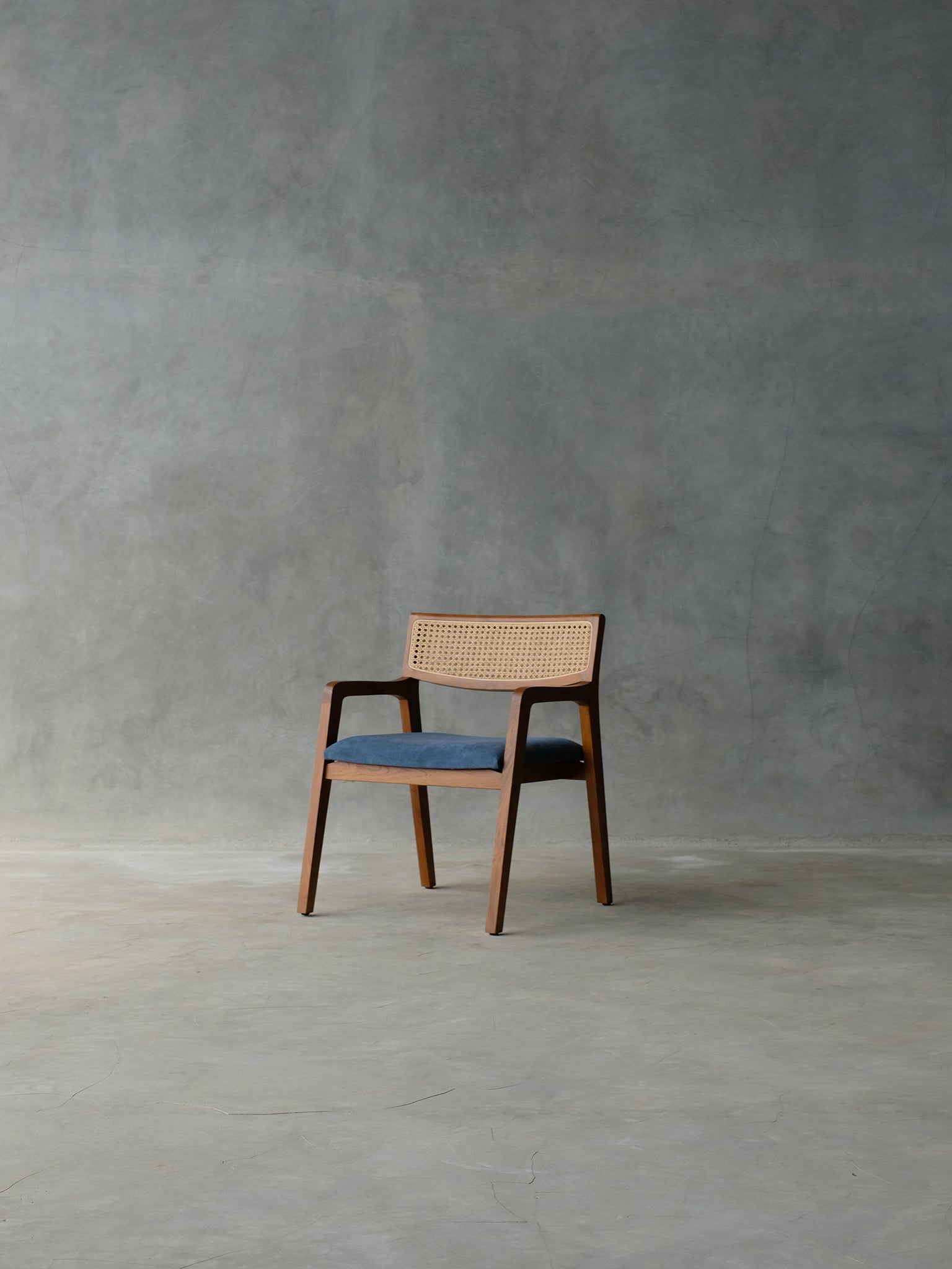 Aro Dining Chair