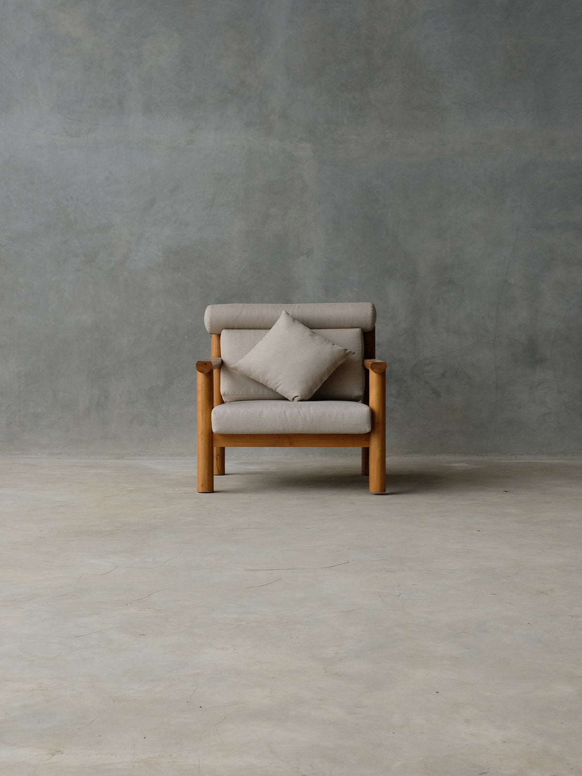 Ekai Accent Chair