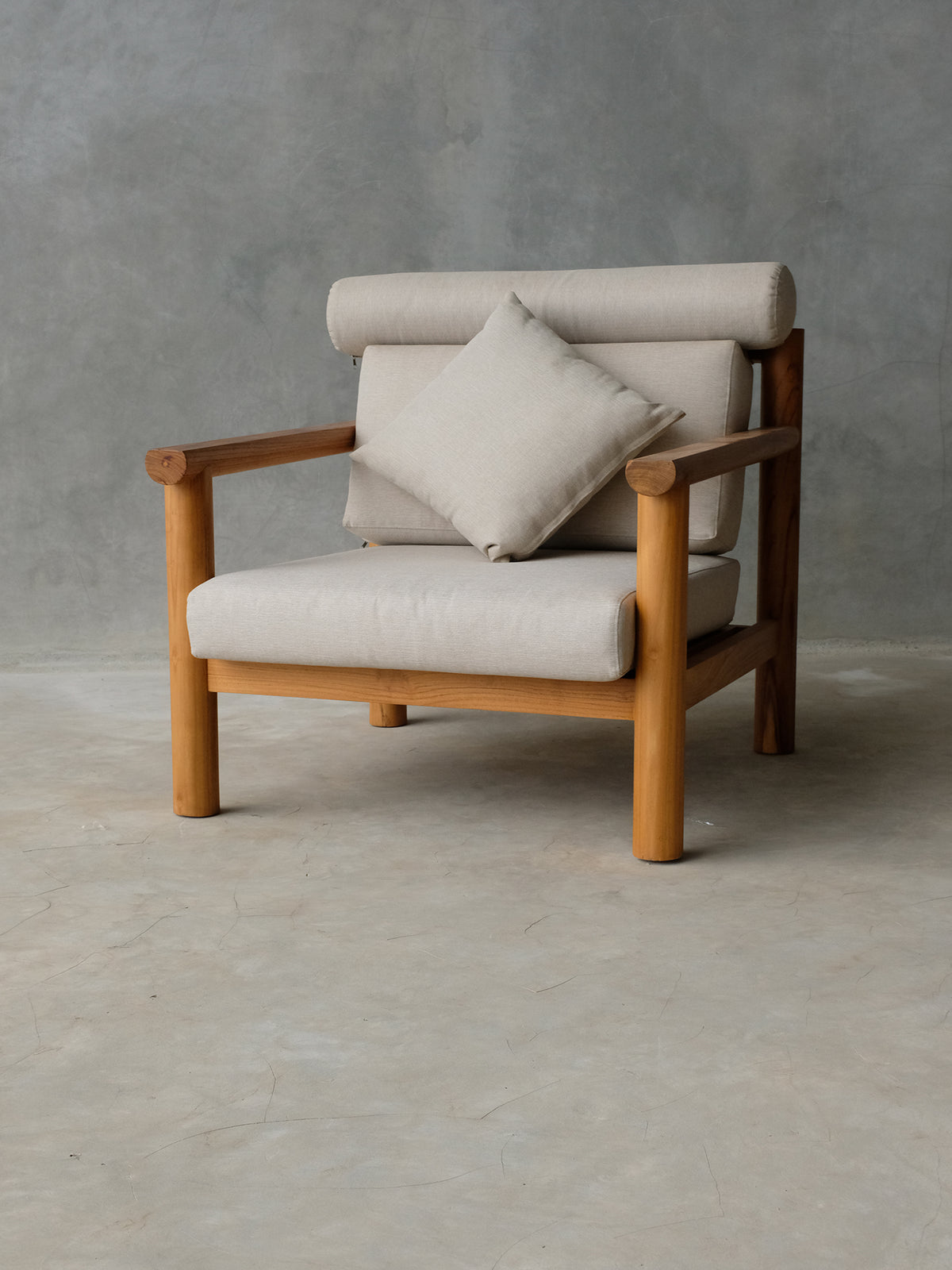 Ekai Accent Chair