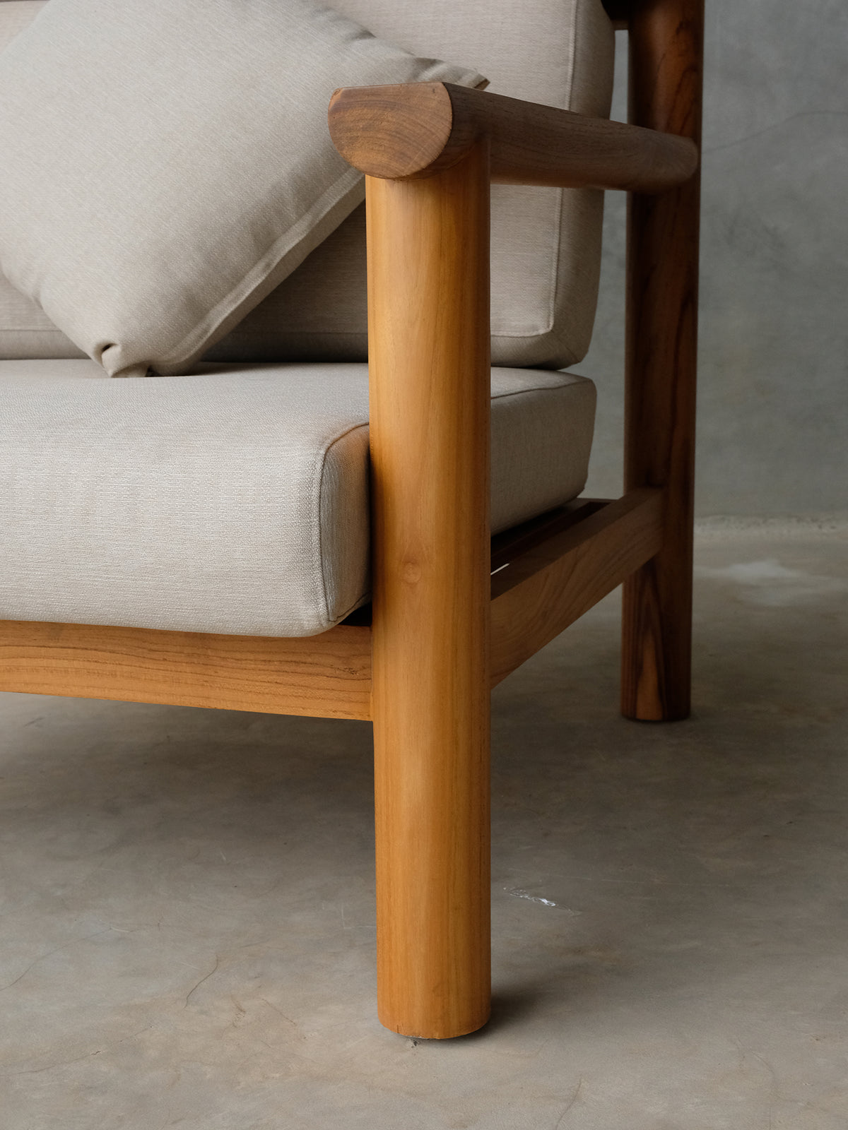 Ekai Accent Chair