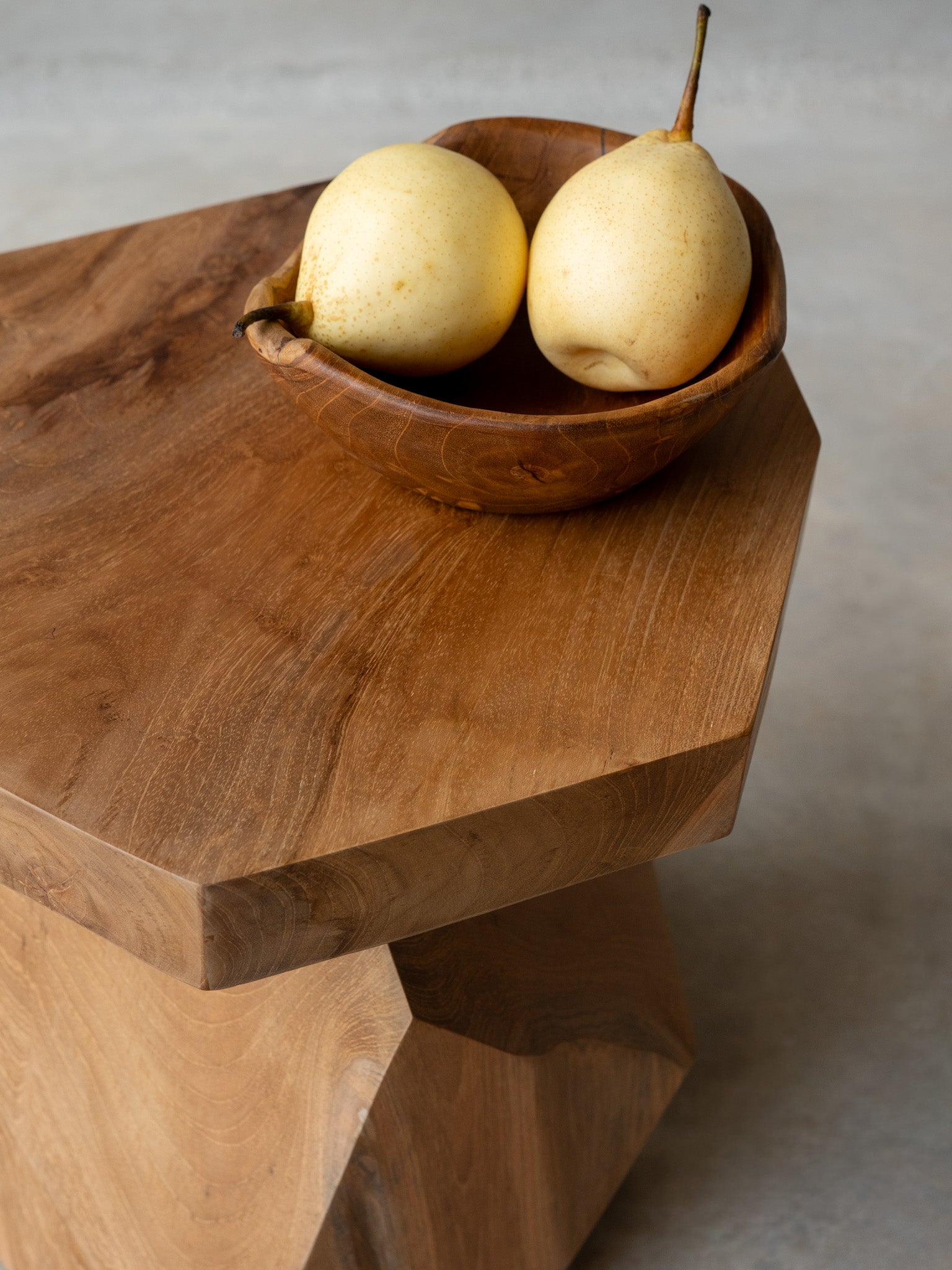 Geometry Stool L