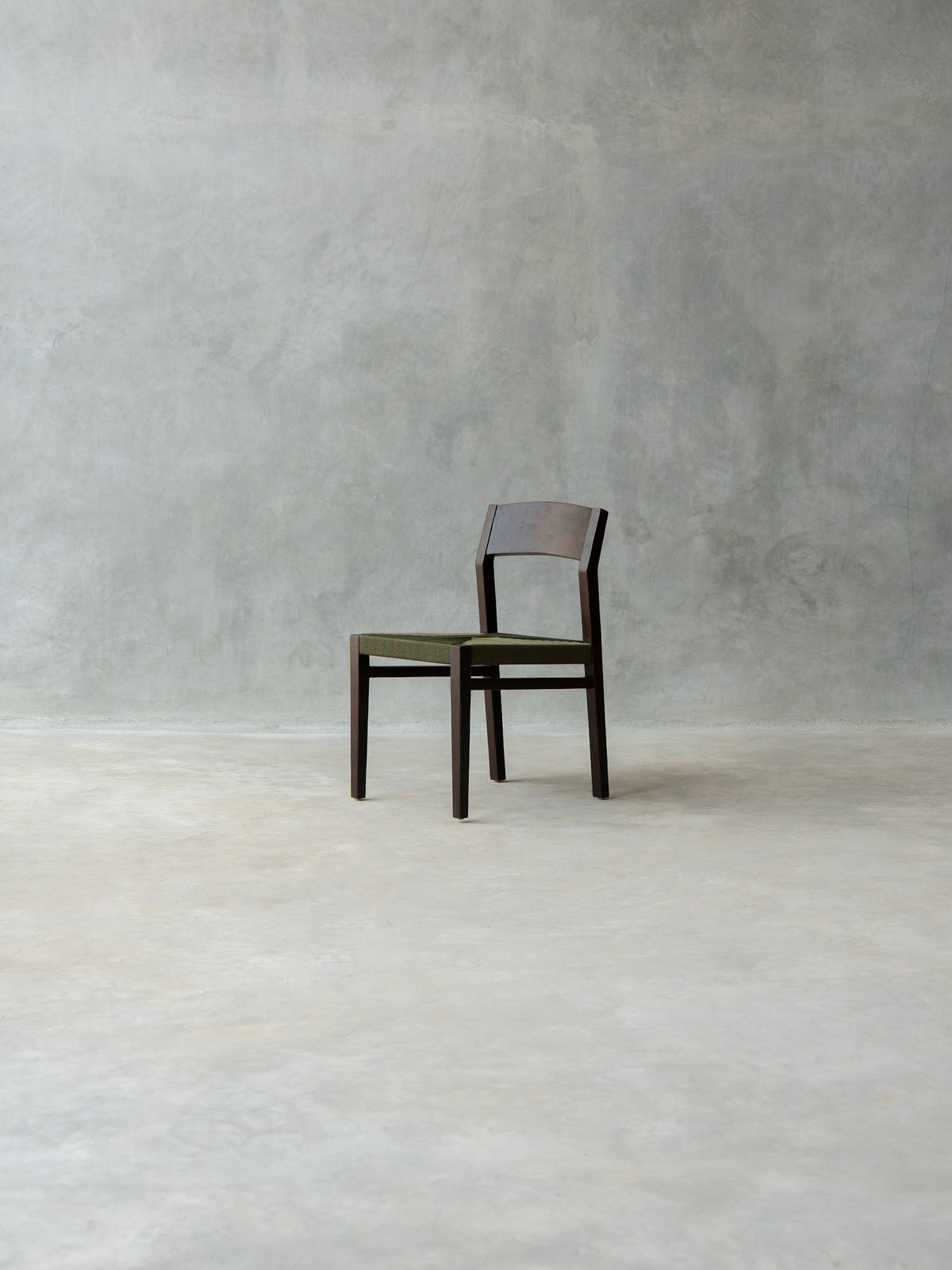 Hearth Dining Chair | Offset Grey