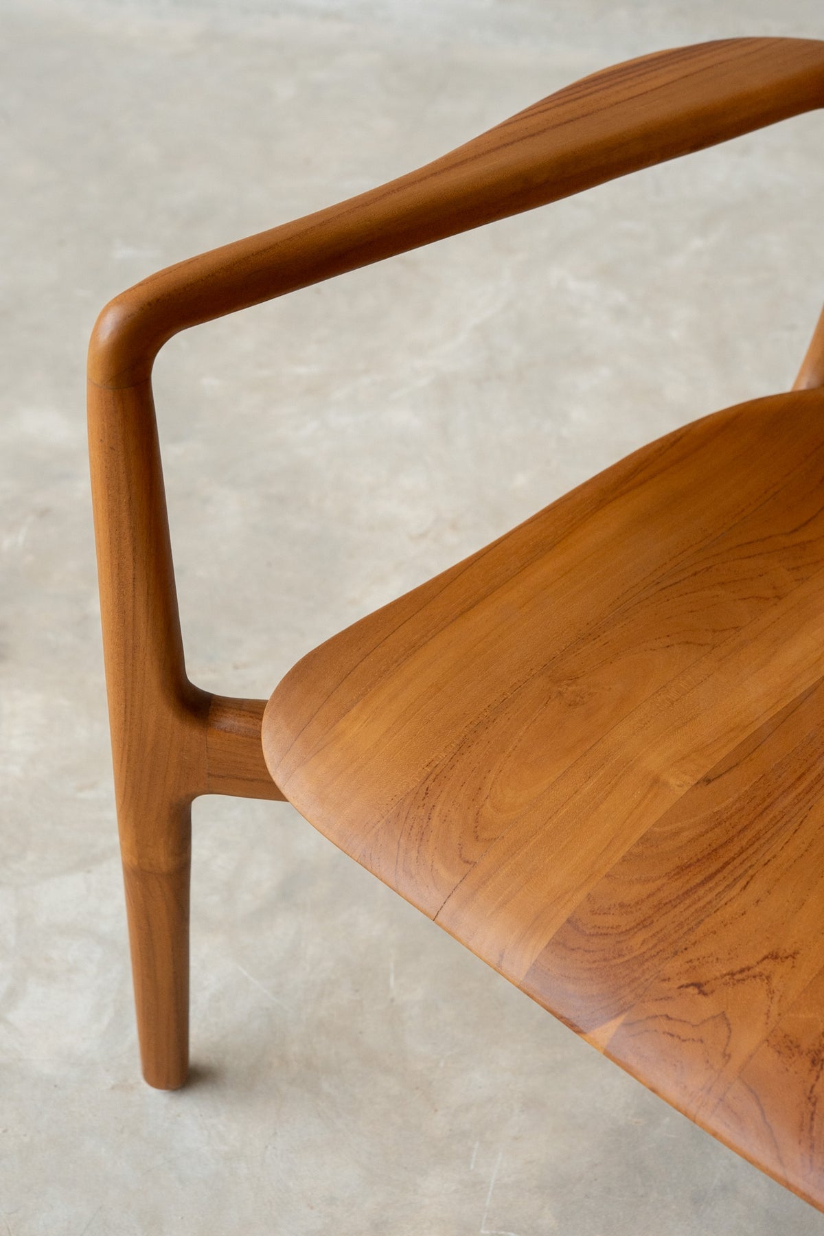 Moolam Lounge Chair