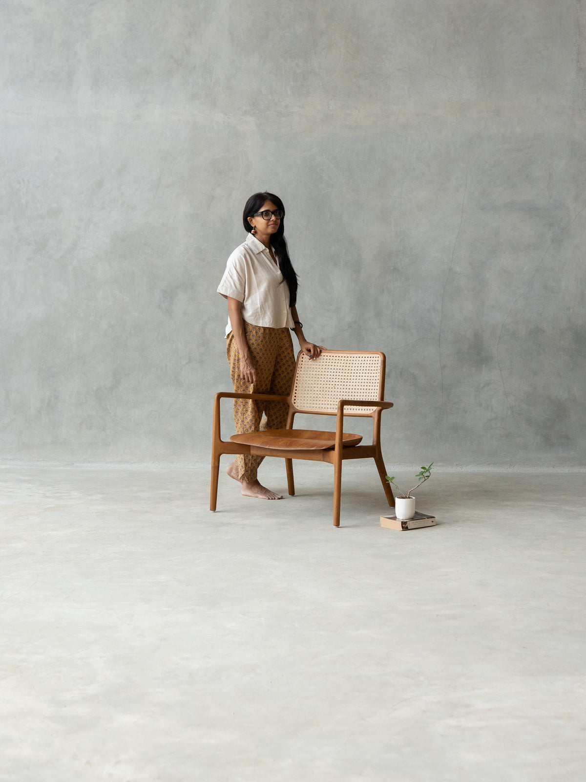 Moolam Lounge Chair