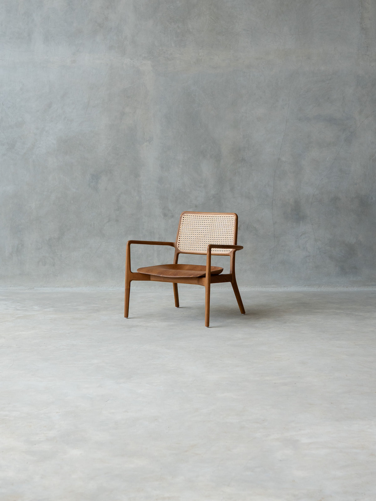 Moolam Lounge Chair
