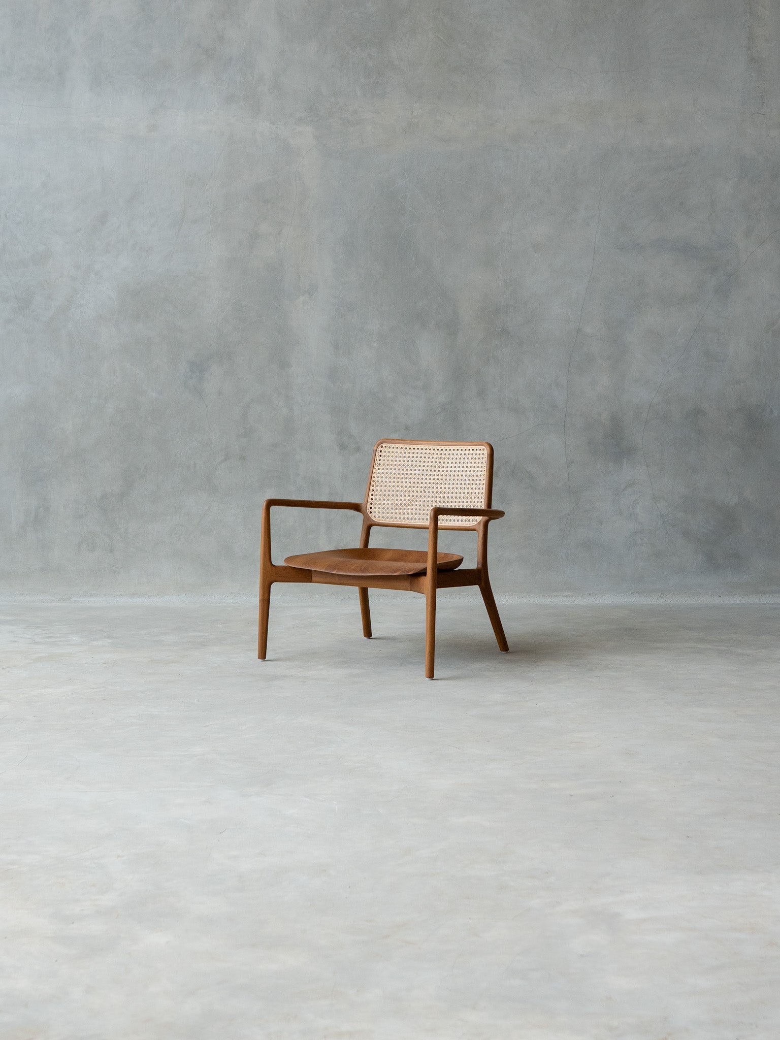 Moolam Lounge Chair