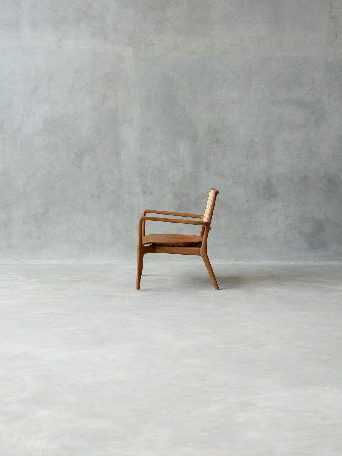 Moolam Lounge Chair