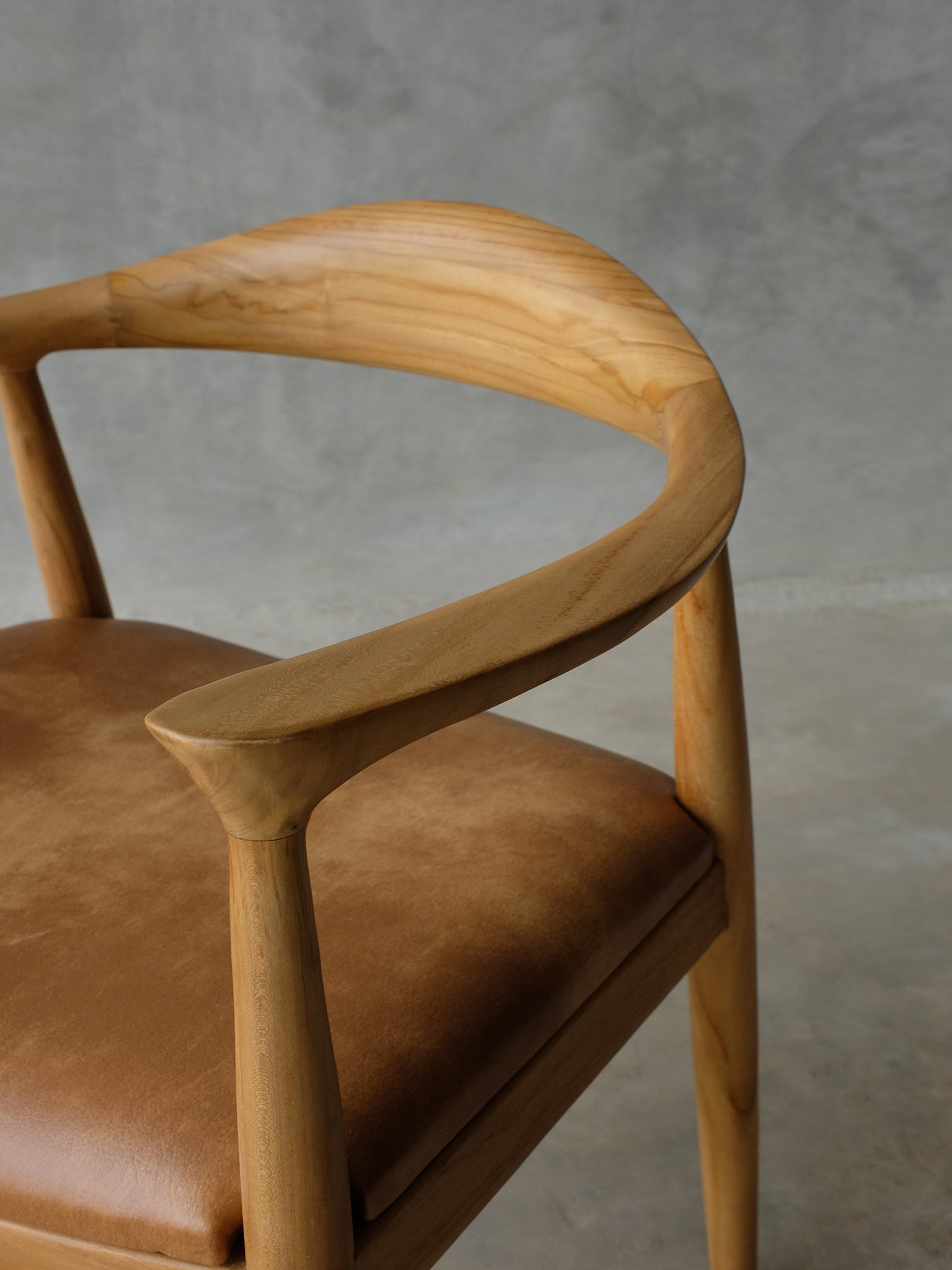 Neeram Dining Chair