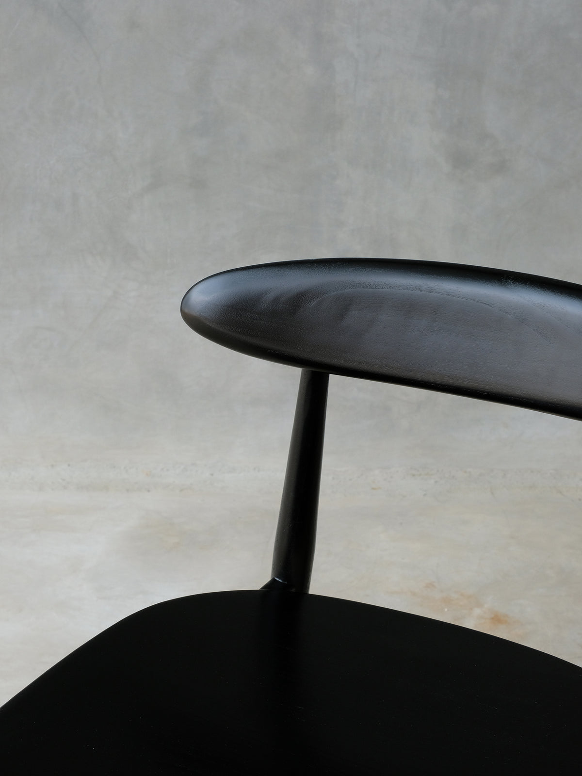 Nilam Dining Chair