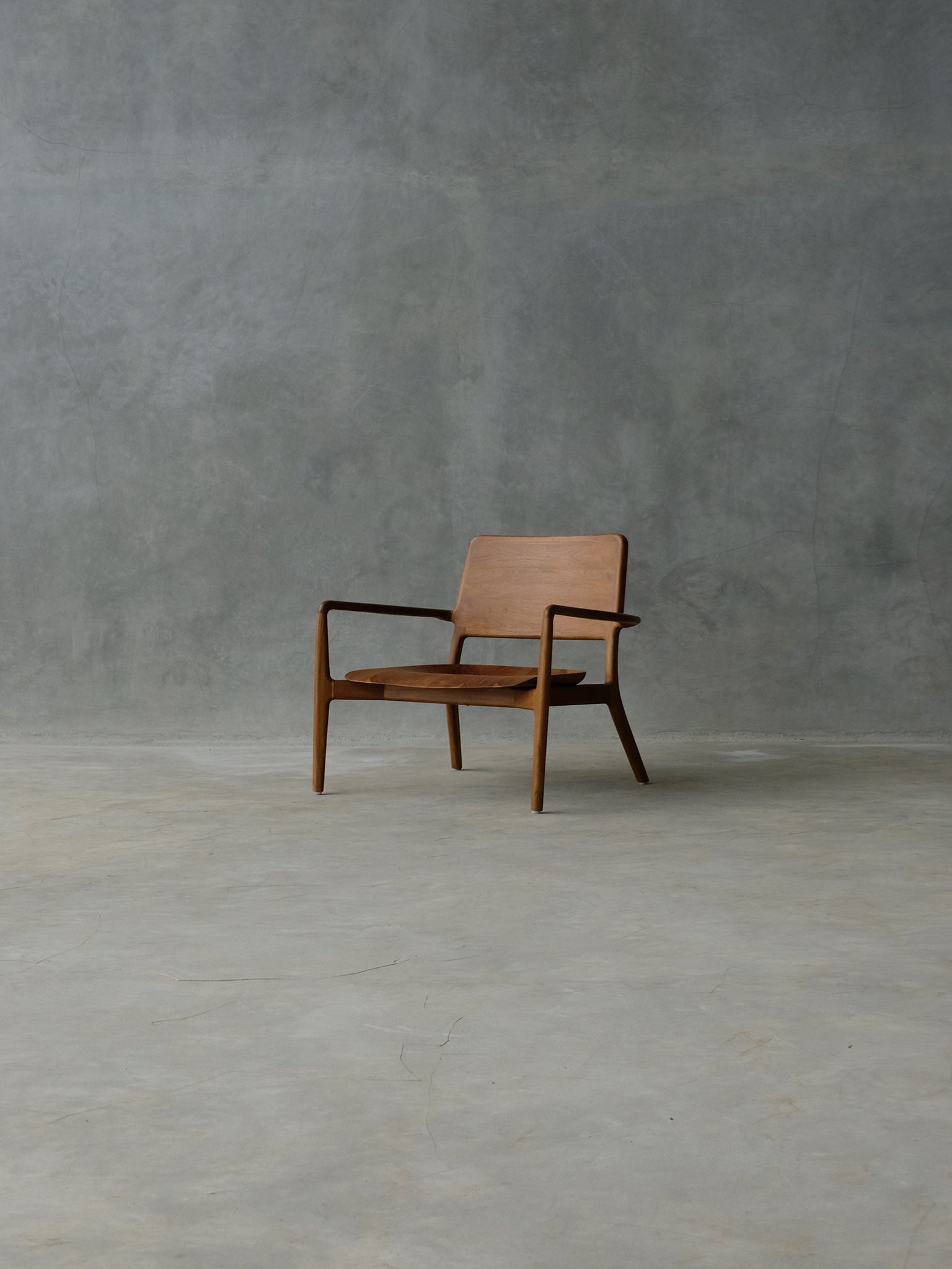 Megham Lounge Chair