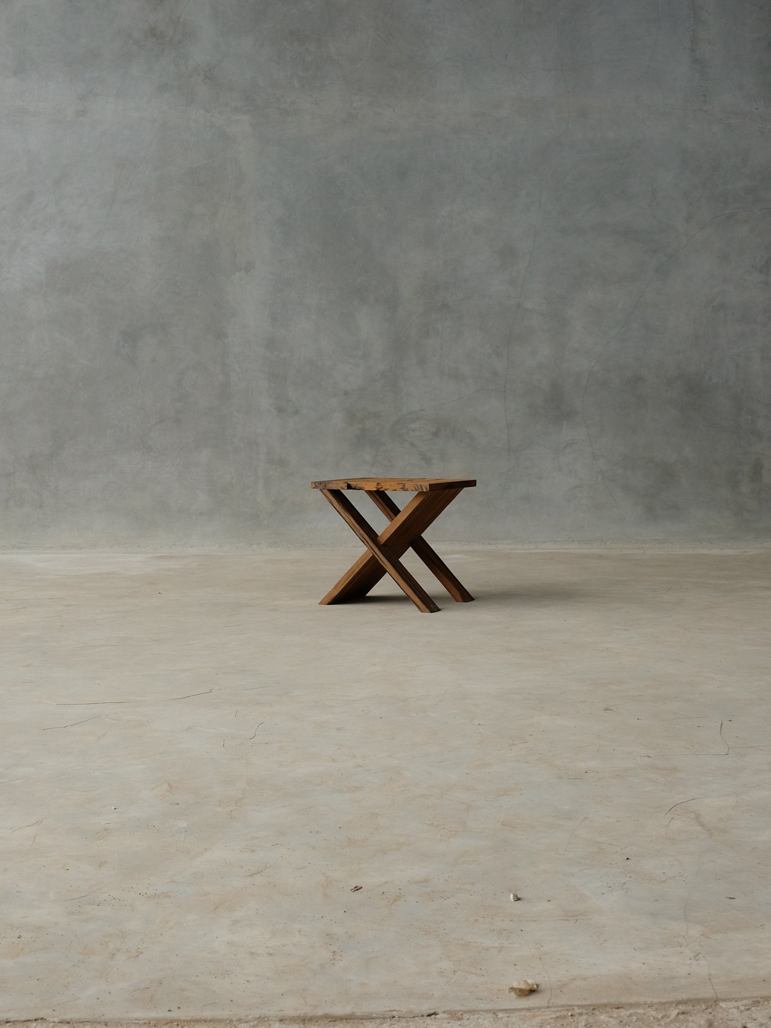 Pietra Stool