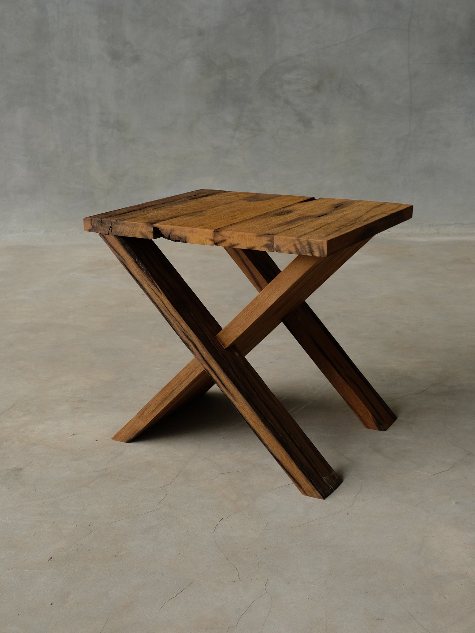 Pietra Stool