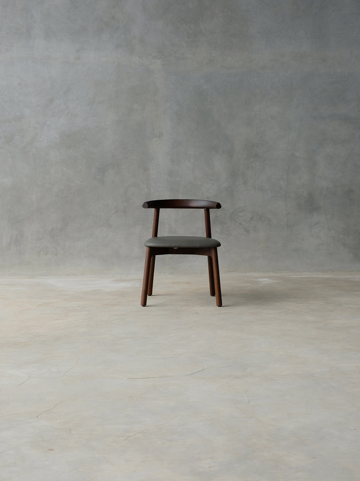 Rek Dining Chair