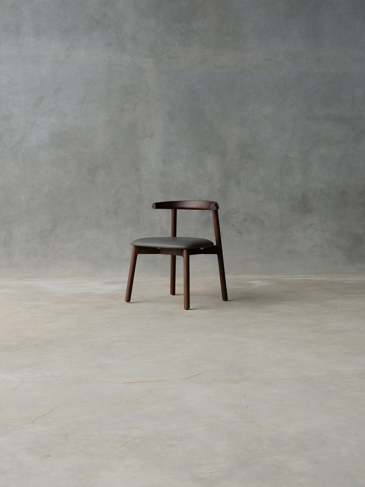 Rek Dining Chair