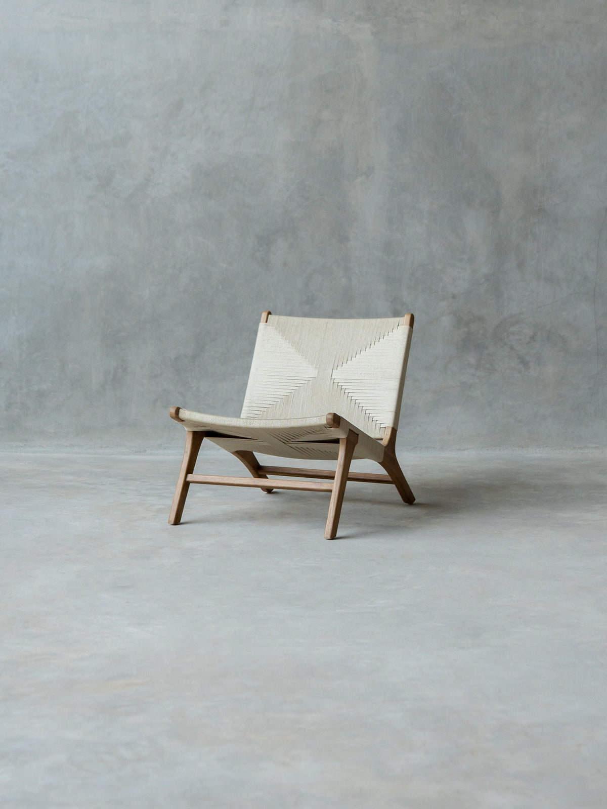 SOL Lounge Chair | Quadrant