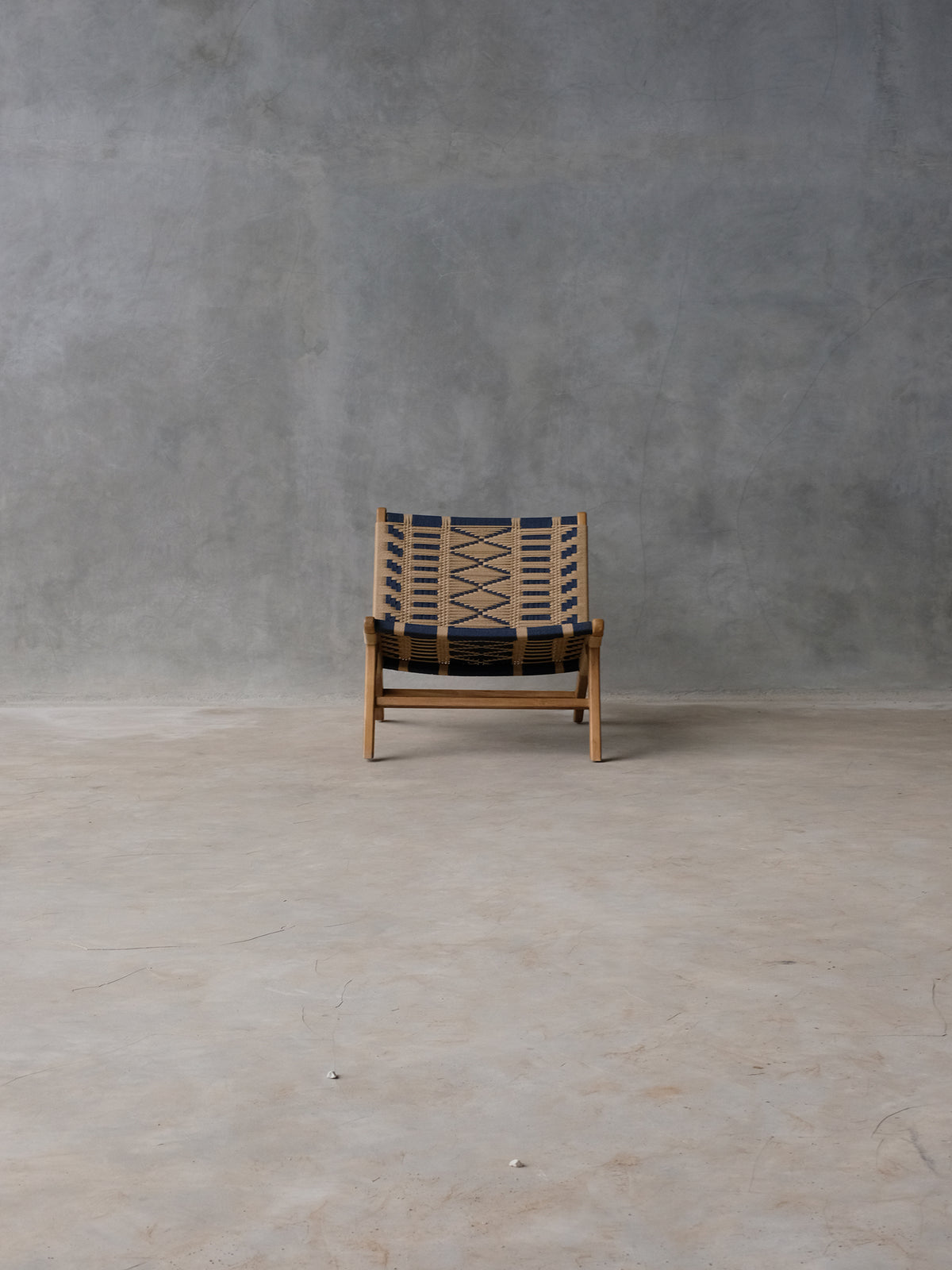 SOL Lounge Chair | Temple