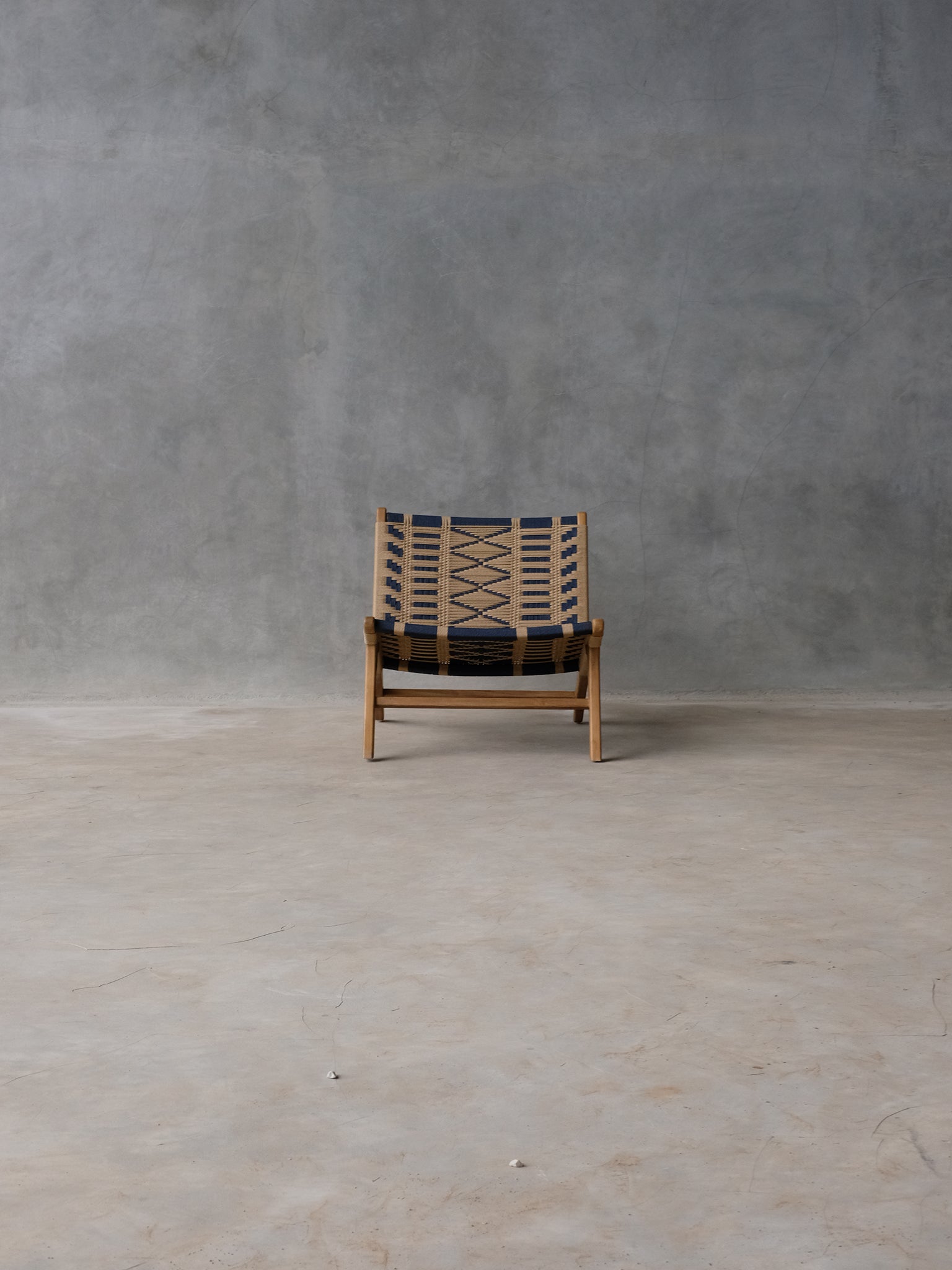 SOL Lounge Chair | Temple
