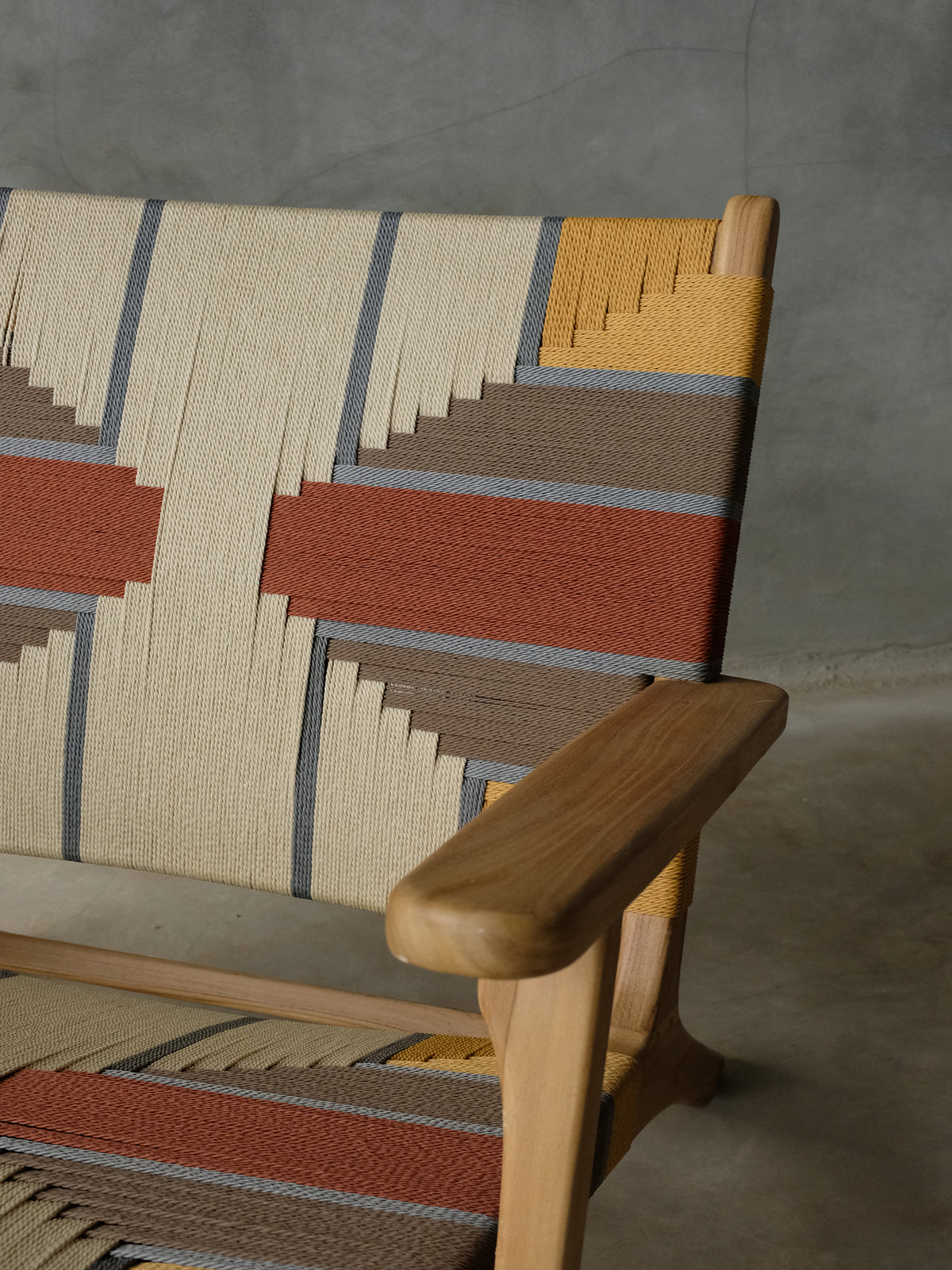 Sitzy Armchair | Stride