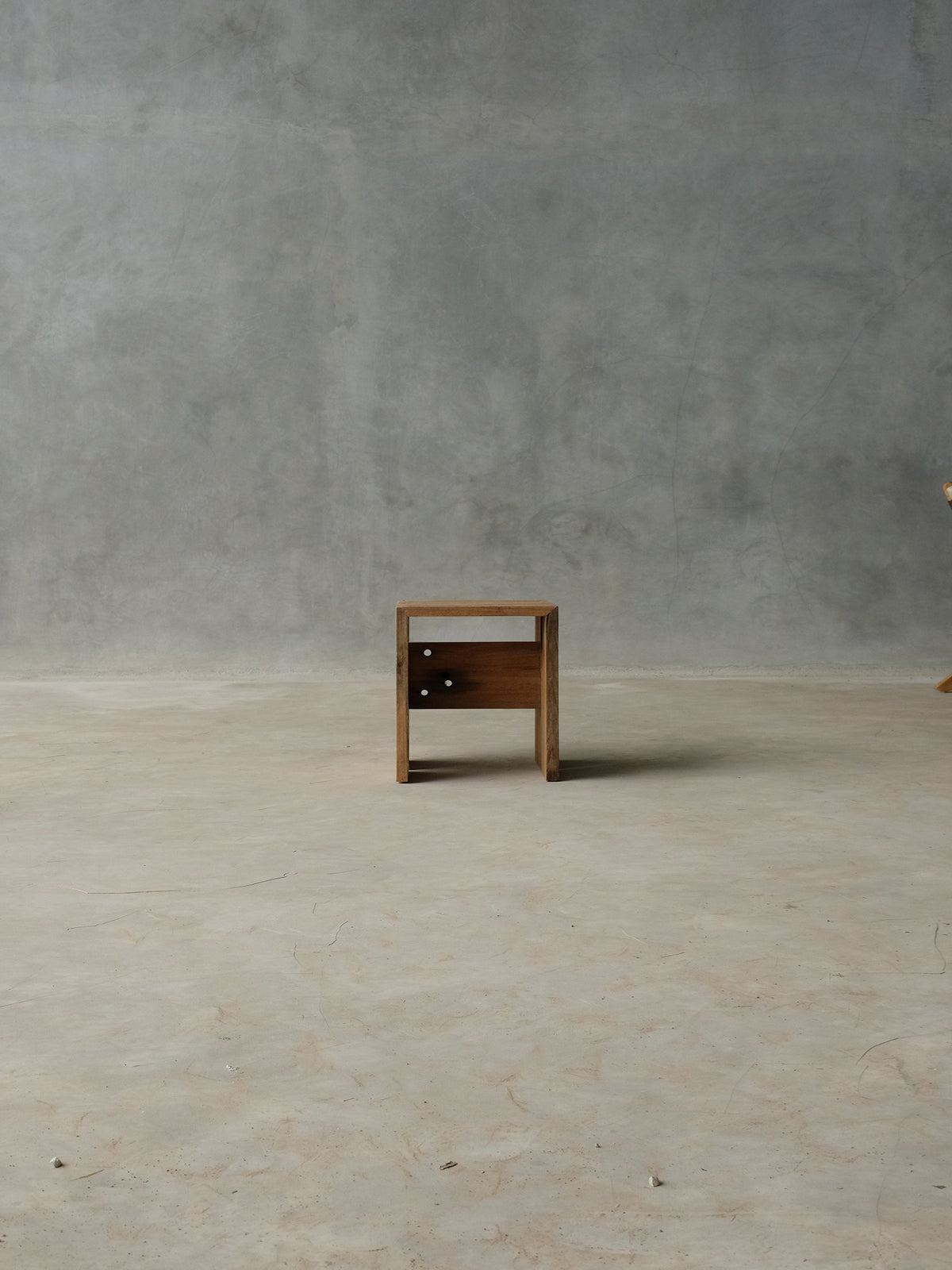 Terra Stool