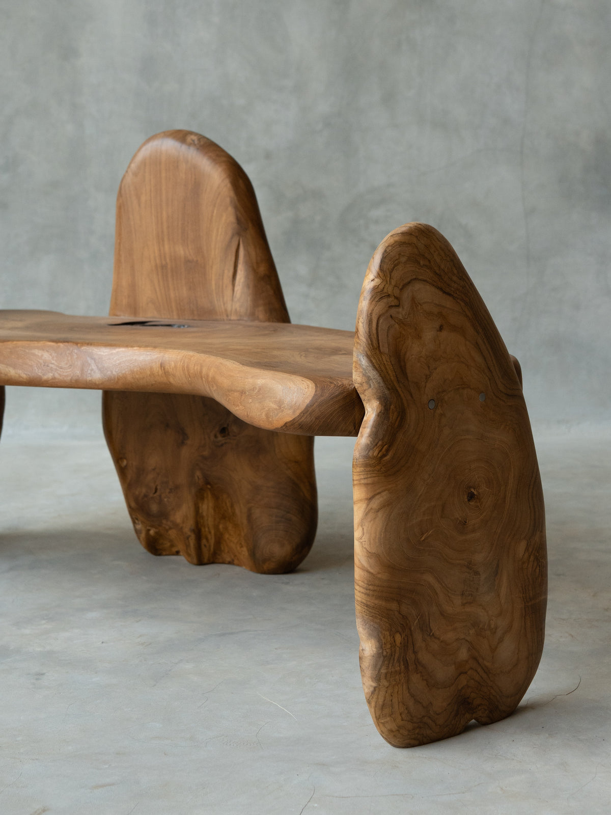 Dual Throne Bench