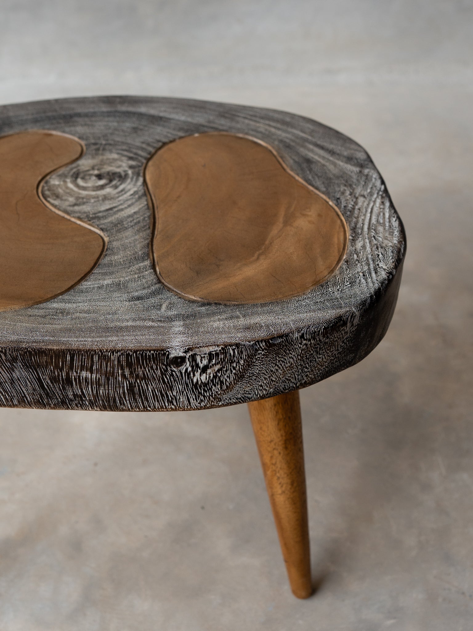 The Island Coffee Table L