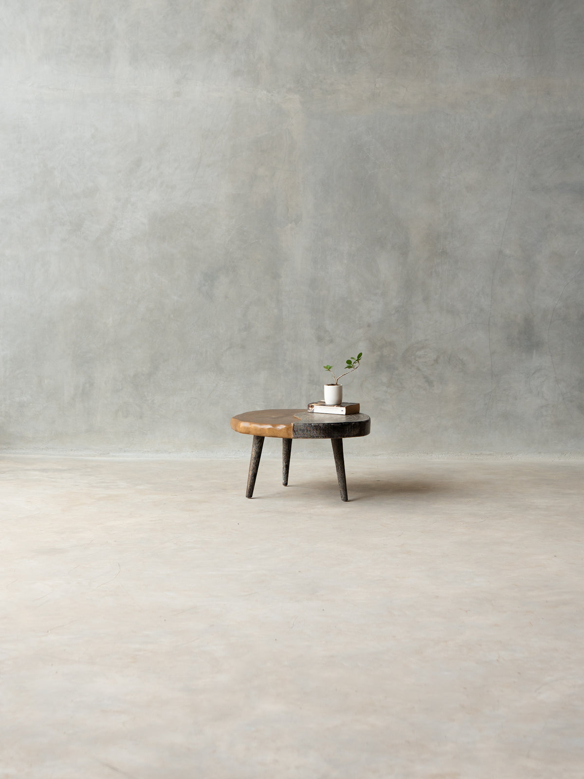 The Layer Coffee Table L