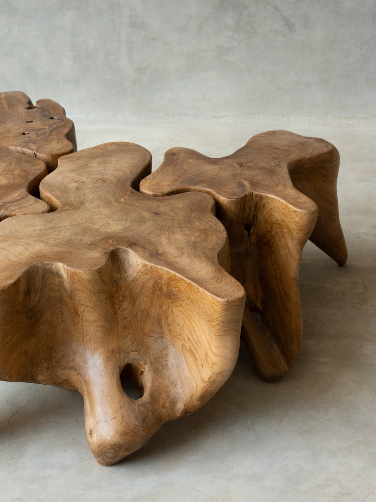 The Puzzle Table