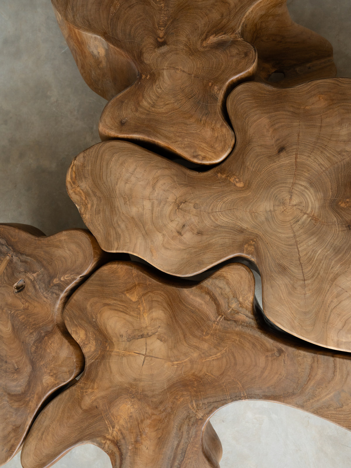 The Puzzle Table