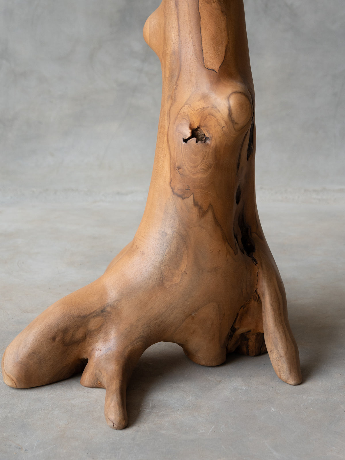 The Tree Table M
