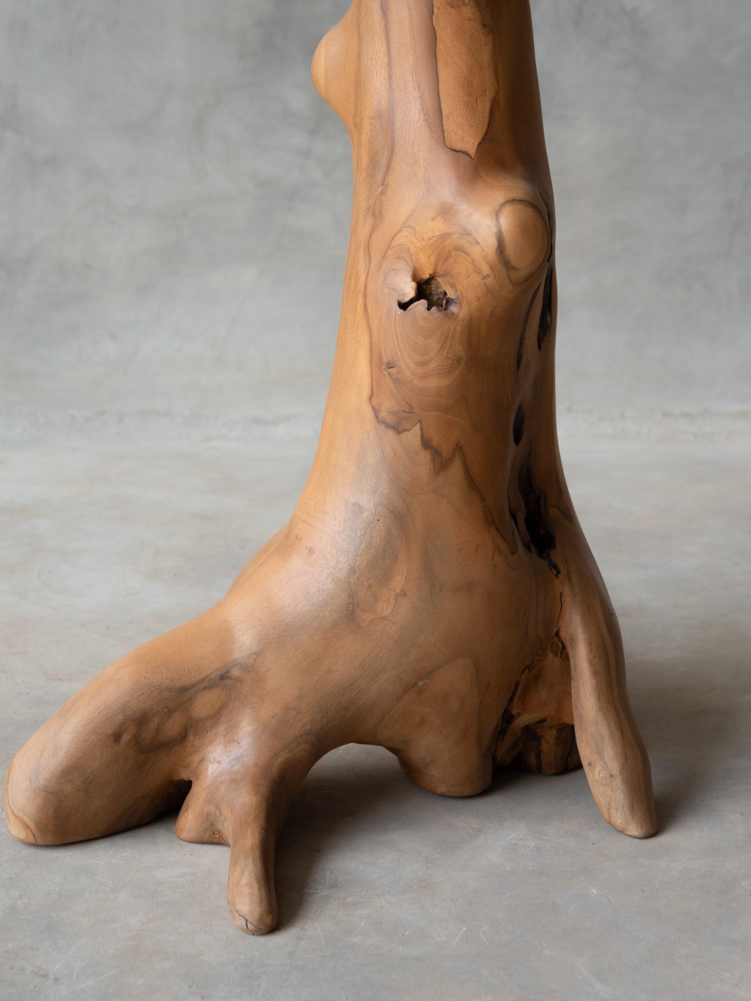 The Tree Table M