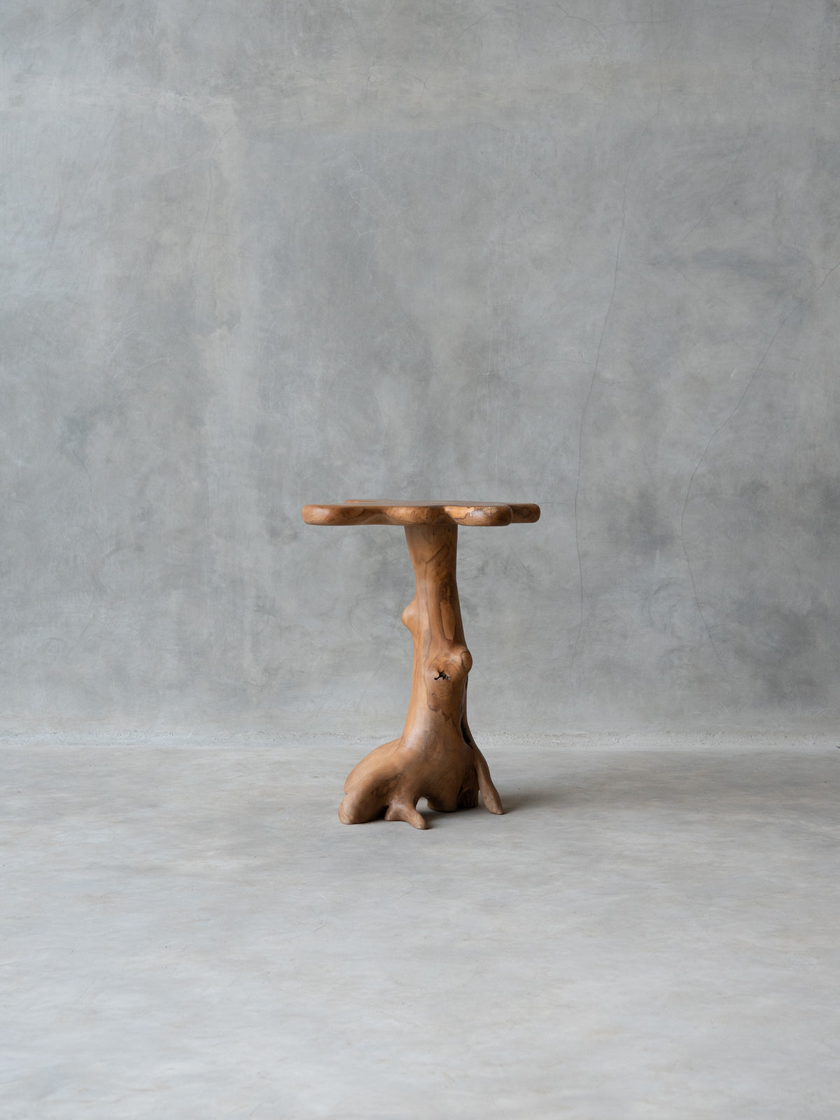 The Tree Table M