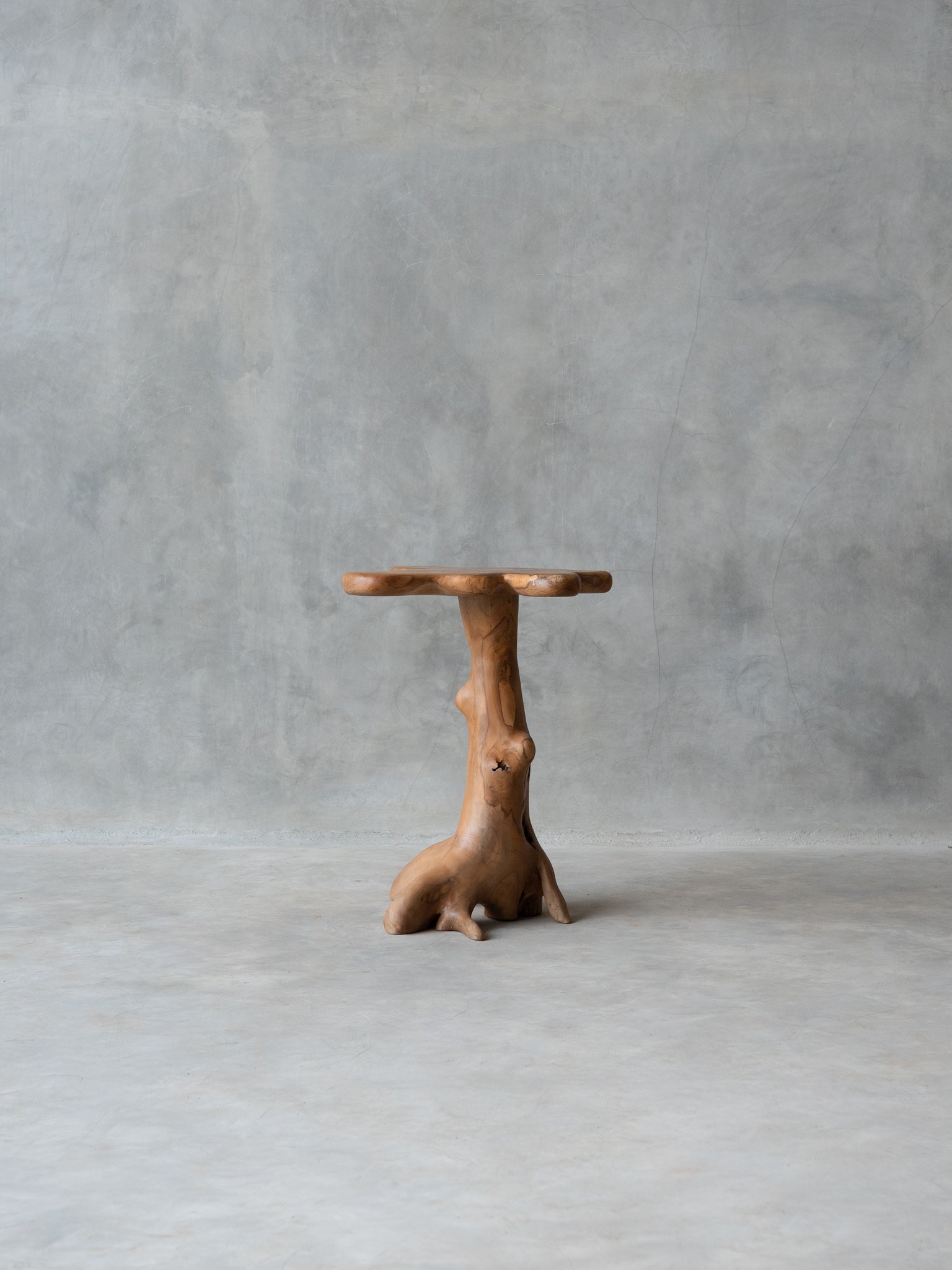 The Tree Table M