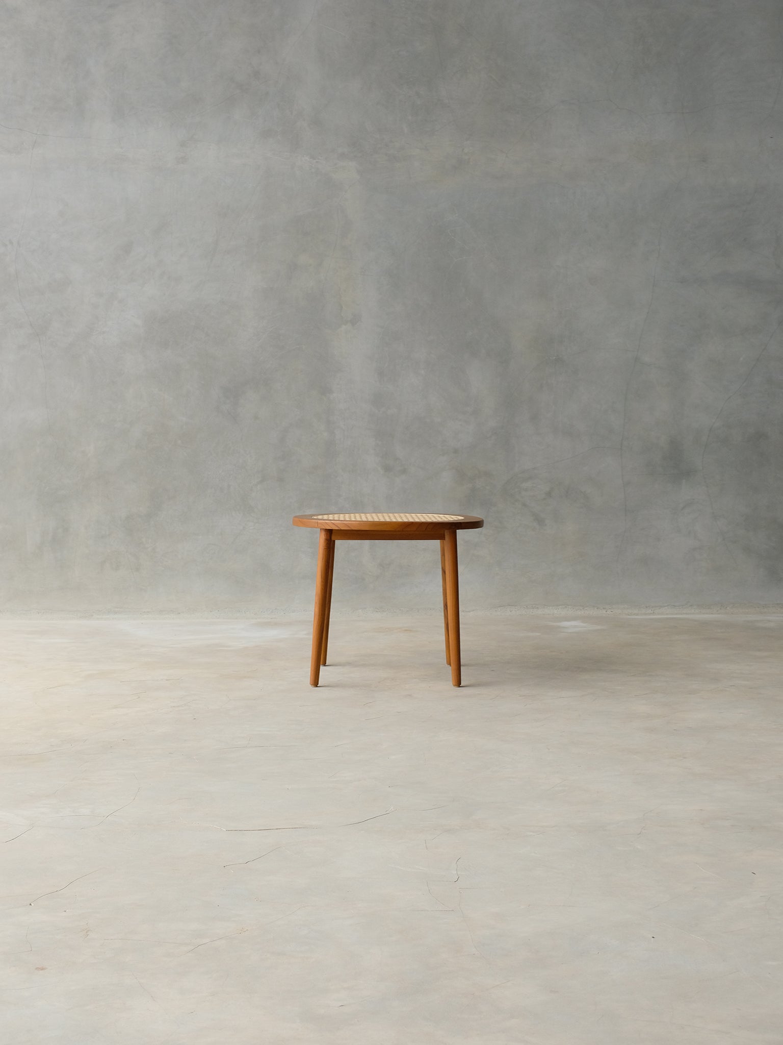 Thoon Coffee Table