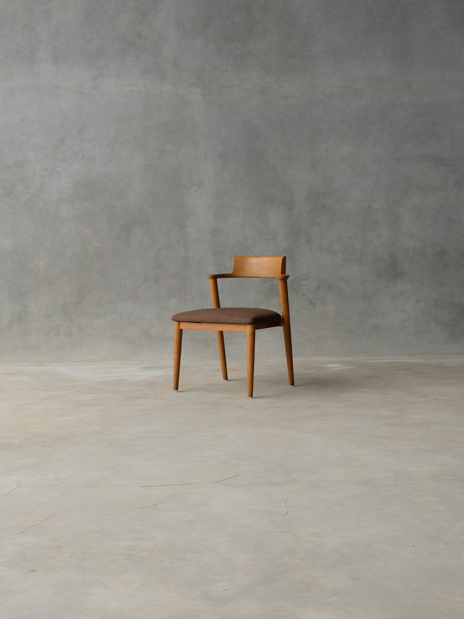 Urudhi Dining Chair